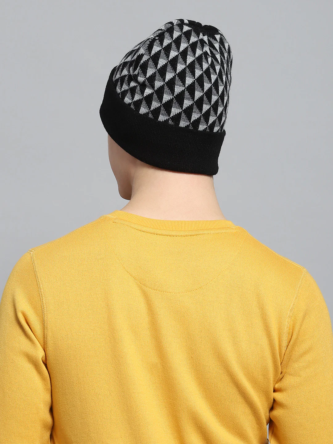Men Black Self Design Cap - Image 5