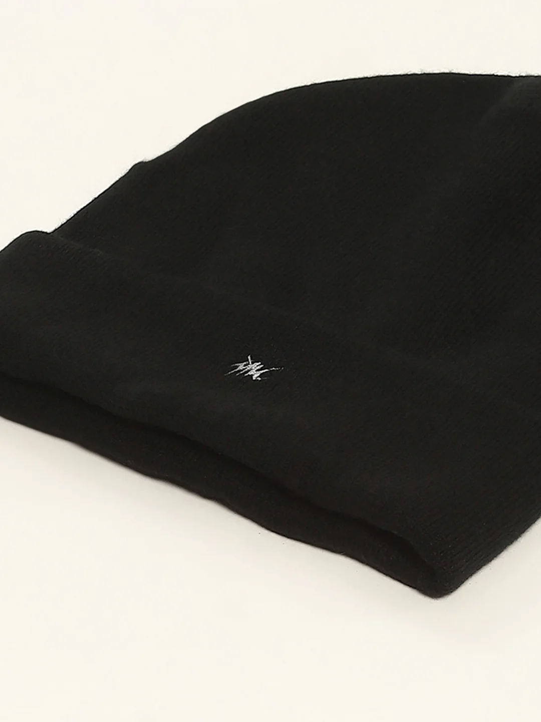 Men Black Self Design Cap - Image 7