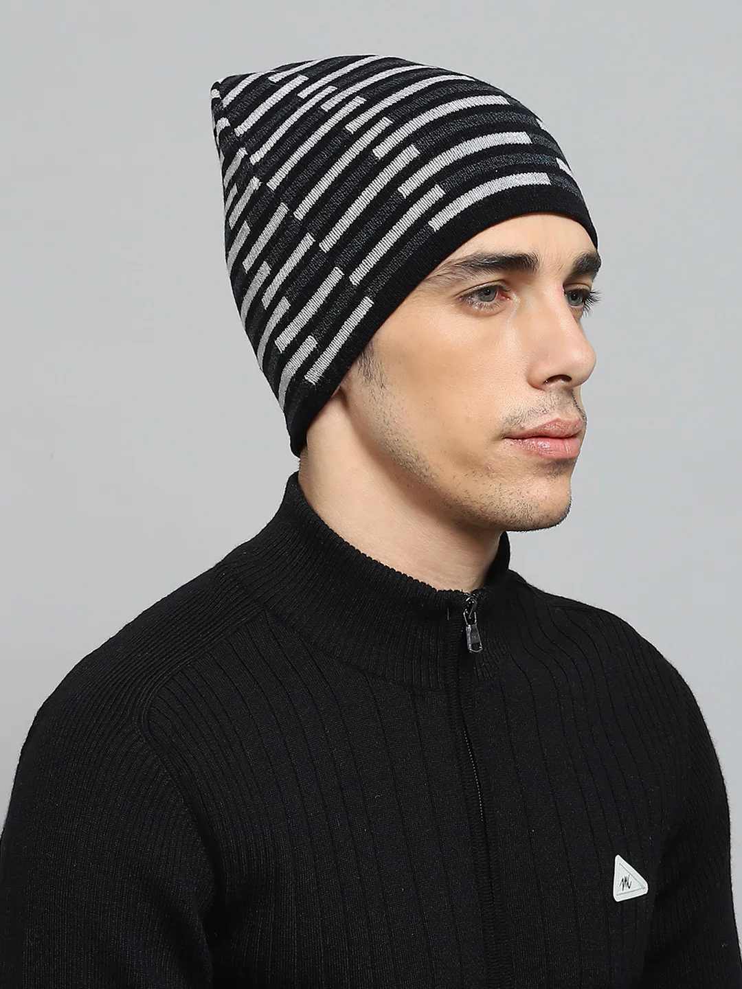 Men Black Self Design Cap - Image 4