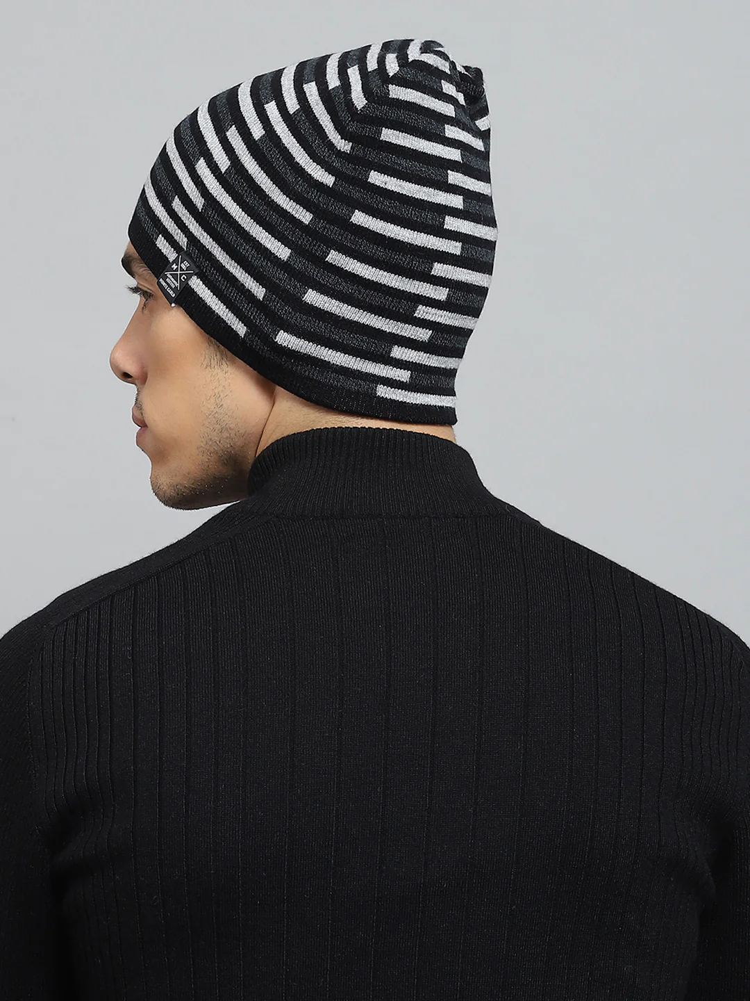 Men Black Self Design Cap - Image 5