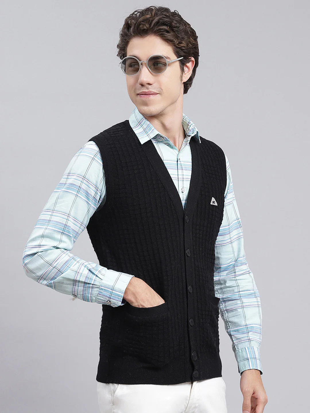 Men Black Self Design Pure wool Cardigan - Image 3