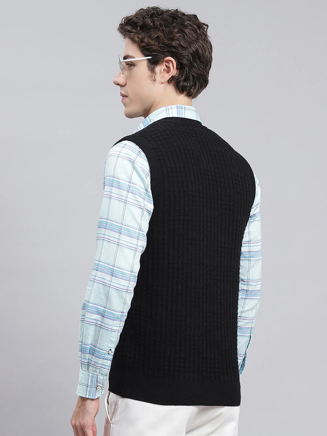 Men Black Self Design Pure wool Cardigan - Image 5