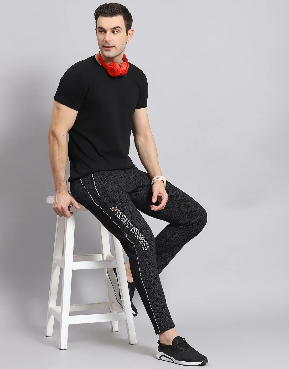 Men Black Self Design Regular Fit Winter Lower - Image 2