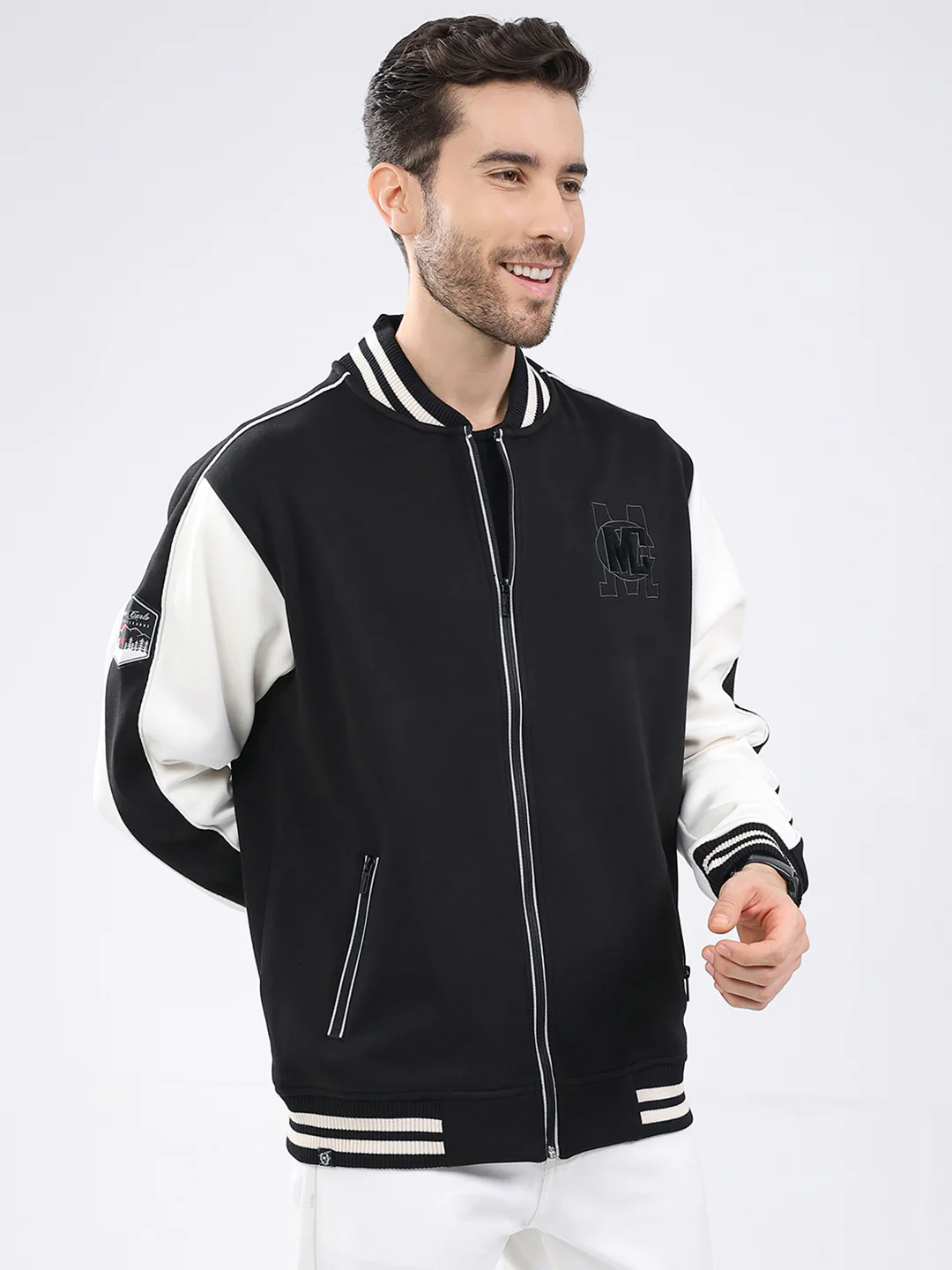 Men Black Self Design Round Neck Full Sleeve Sweatshirt - Image 4