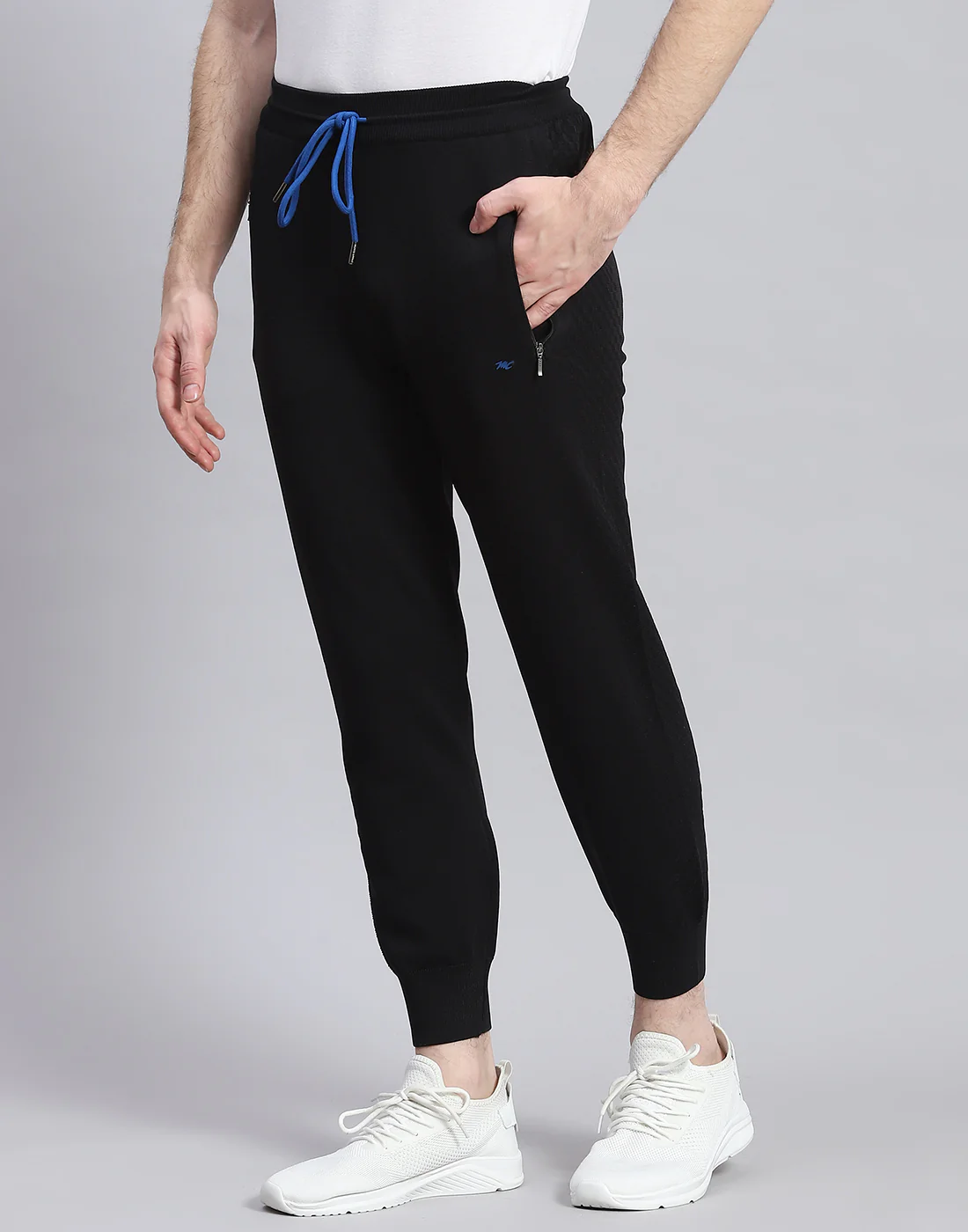 Men Black Self Design Stand Collar Full Sleeve Tracksuit - Image 7