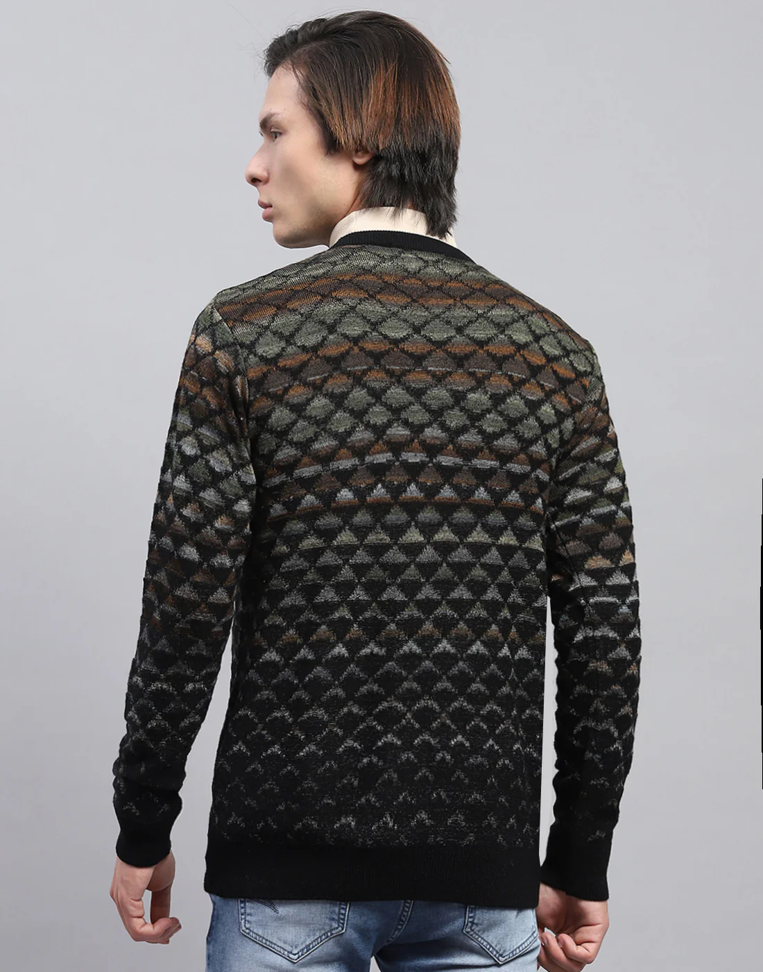 Men Black Self Design V Neck Full Sleeve Pullover - Image 4