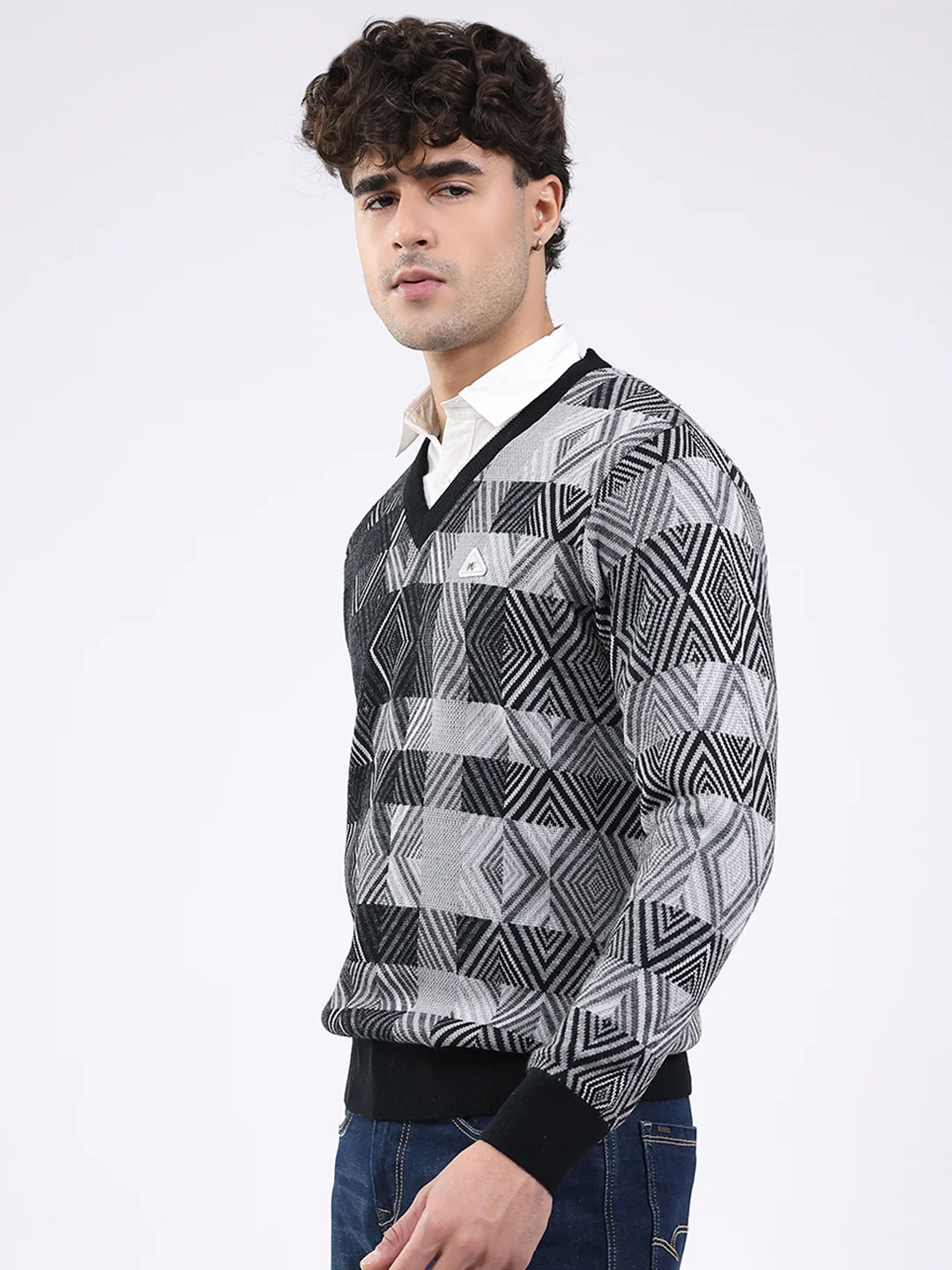 Men Black Self Design V Neck Full Sleeve Pullover - Image 3