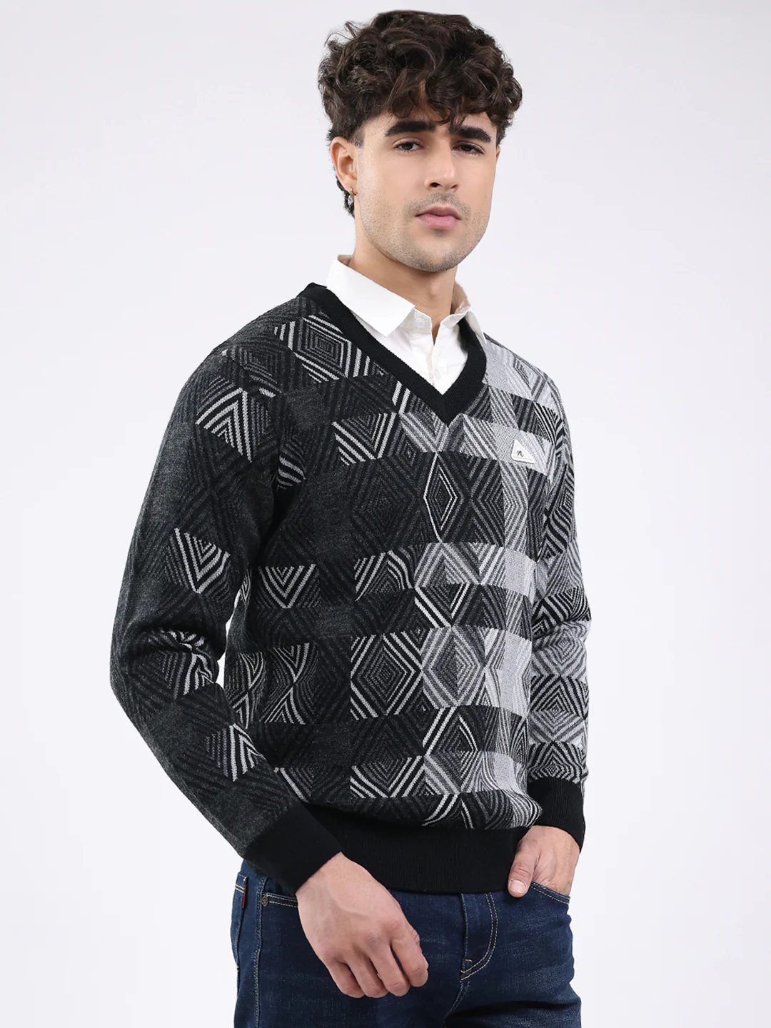 Men Black Self Design V Neck Full Sleeve Pullover - Image 4