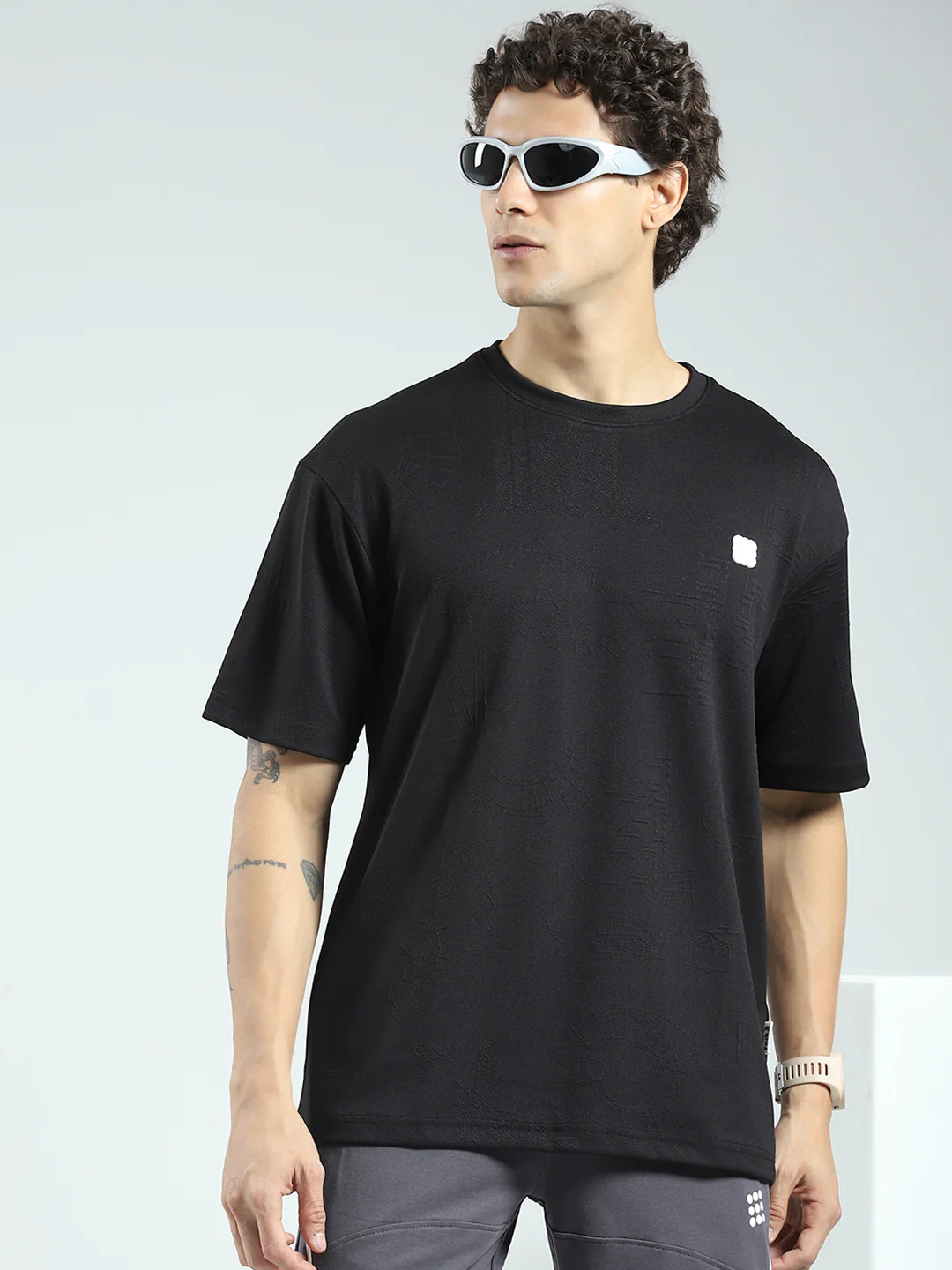 Rock.it Men Black Self Design Round Neck Half Sleeve T-Shirt - Image 6