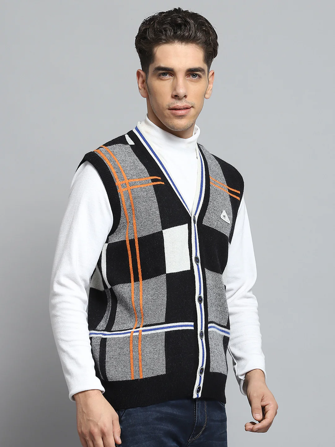 Men Black Self Design V Neck Sleeveless Cardigan - Image 4