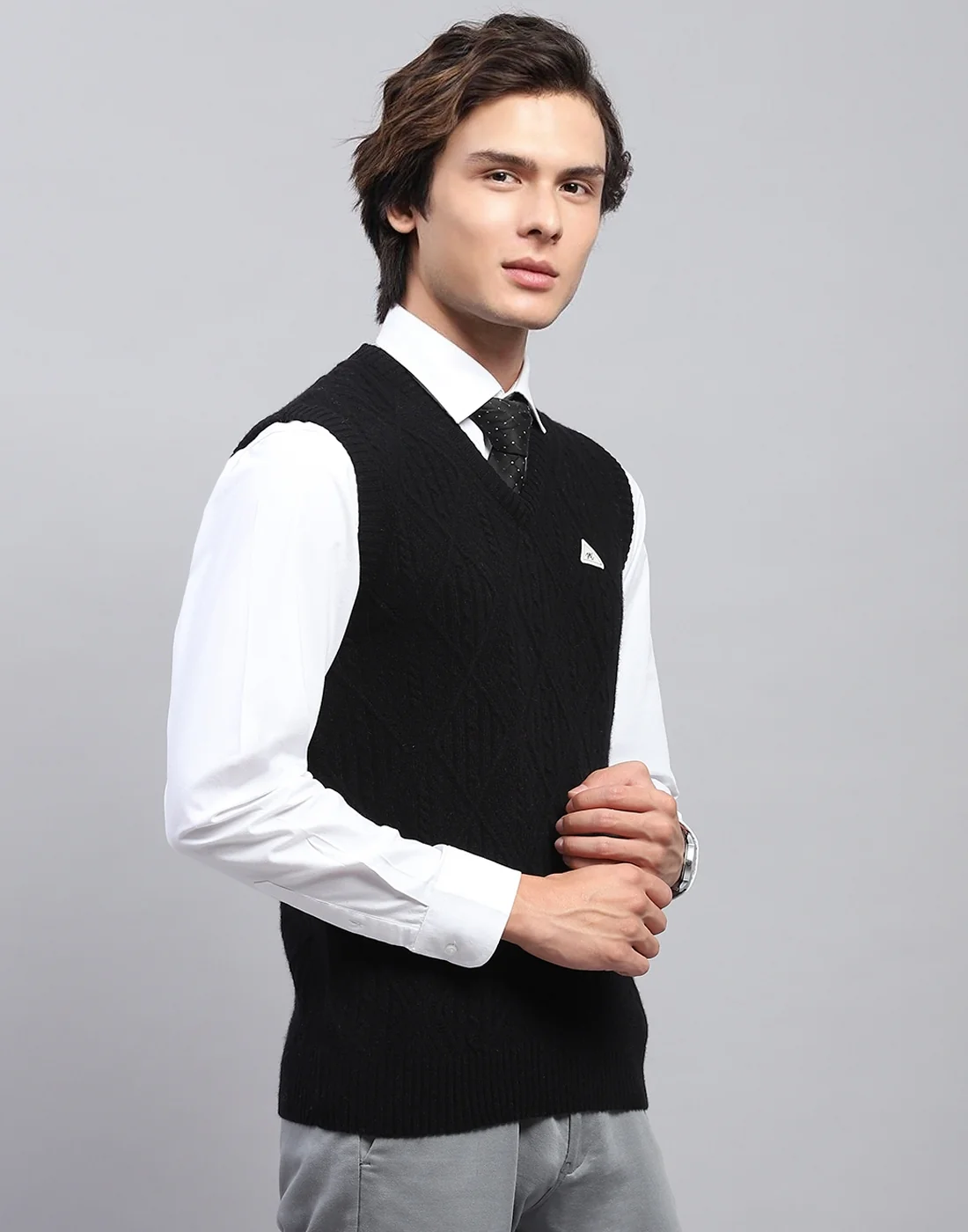 Men Black Self Design V Neck Sleeveless Sweater - Image 4
