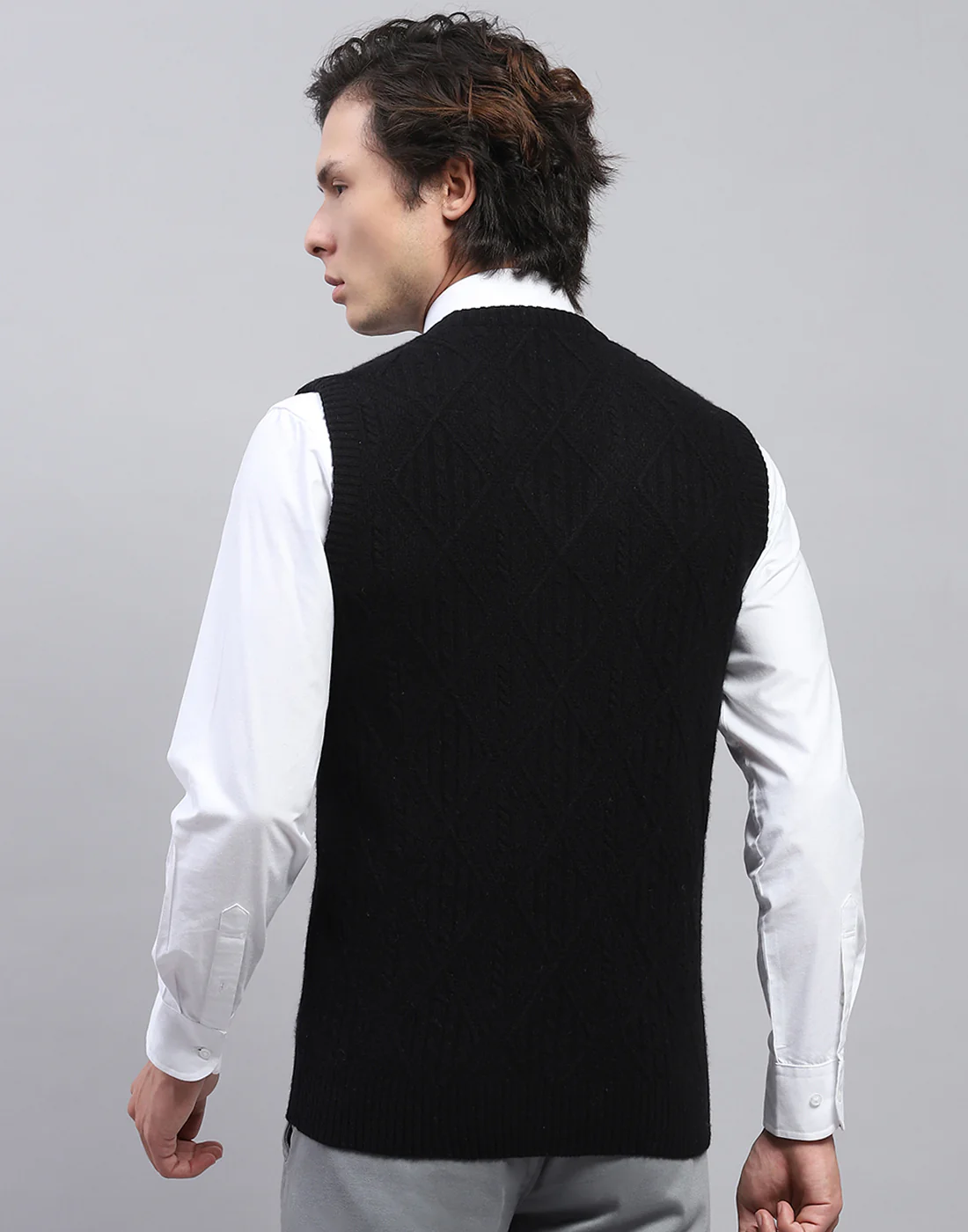 Men Black Self Design V Neck Sleeveless Sweater - Image 5