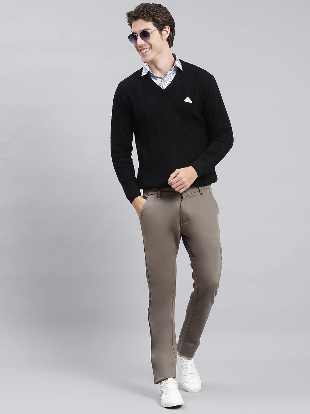 Men Black Self Design Wool blend Pullover - Image 5