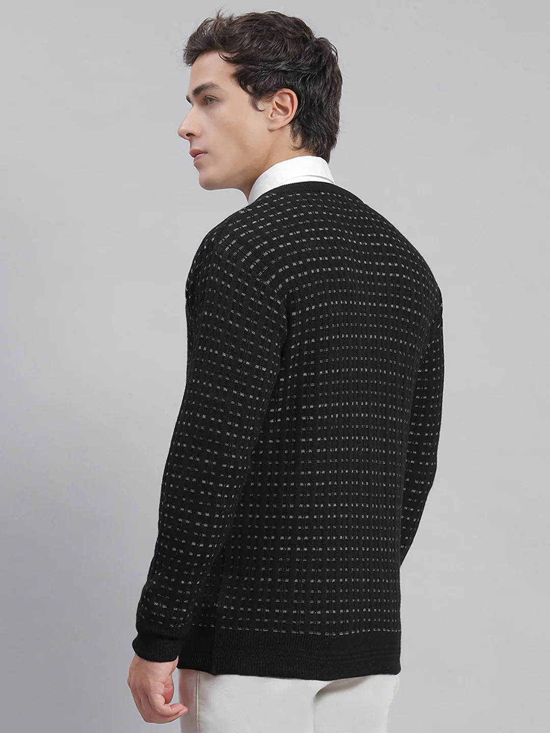 Men Black Self Design V Neck Full Sleeve Sweaters/Pullovers - Image 6