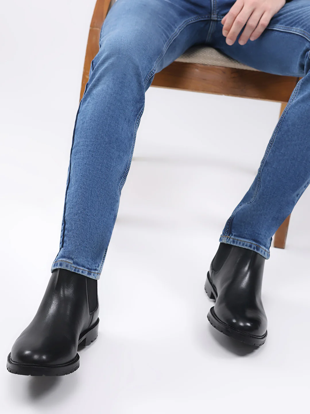 Men Black Slip on Leather Chelsea Boots - Image 10