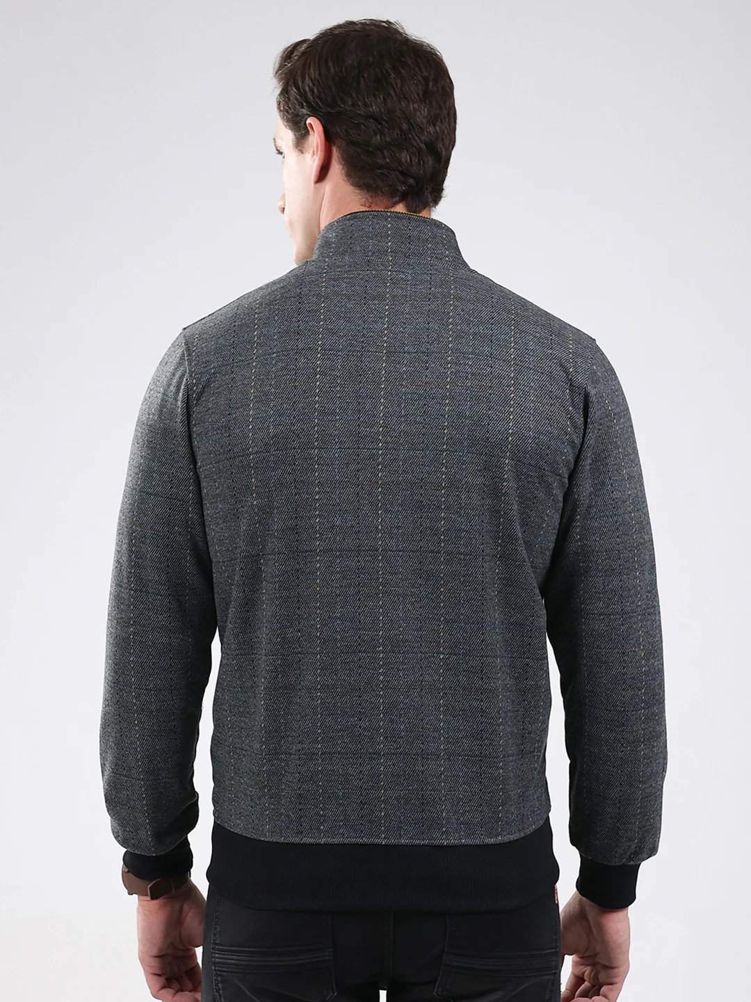 Men Black Solid Band Neck Full Sleeve Sweatshirt - Image 5