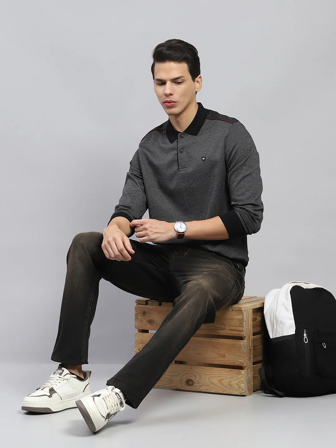 Luxuria Men Black Solid Collar Full Sleeve Winter T-Shirt - Image 2