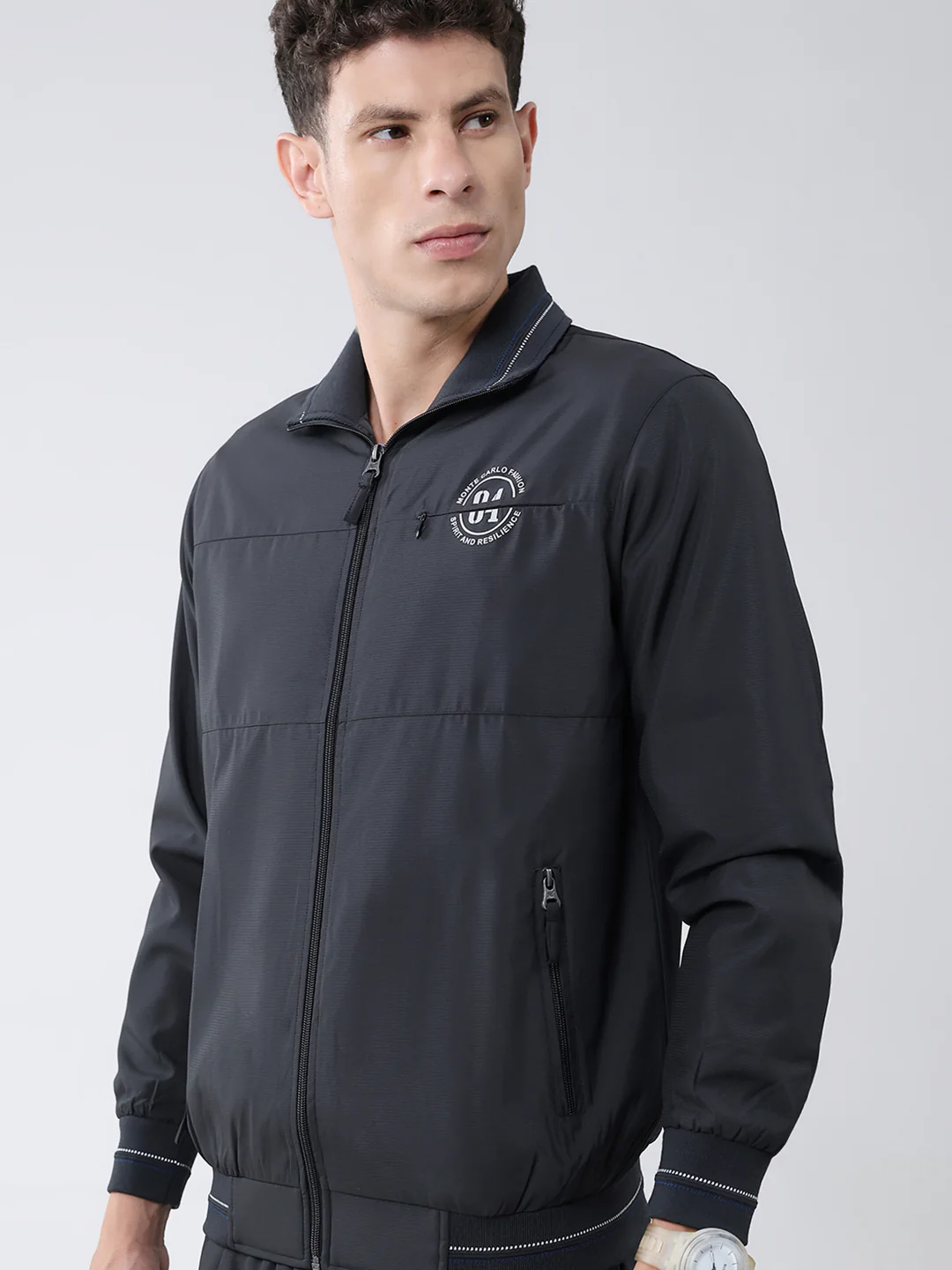 Men Black Solid Collar Full Sleeve Winter Tracksuit - Image 6
