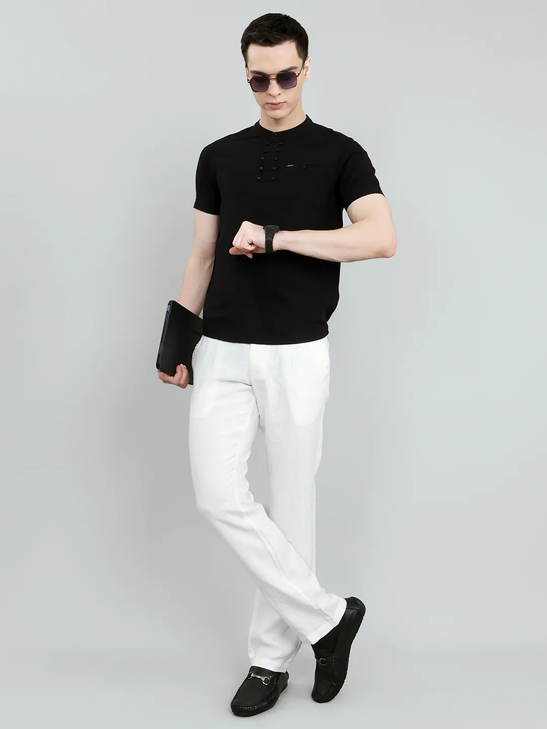 Men Black Solid Henley Neck Half Sleeve T-Shirt - Image 6