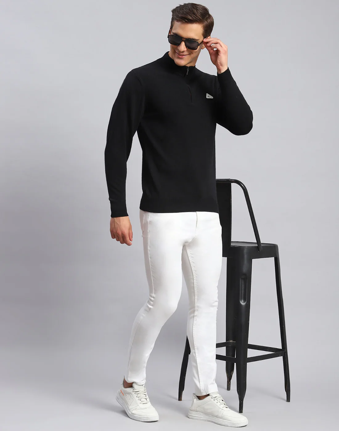 Men Black Solid High Neck Full Sleeve Pullover - Image 2