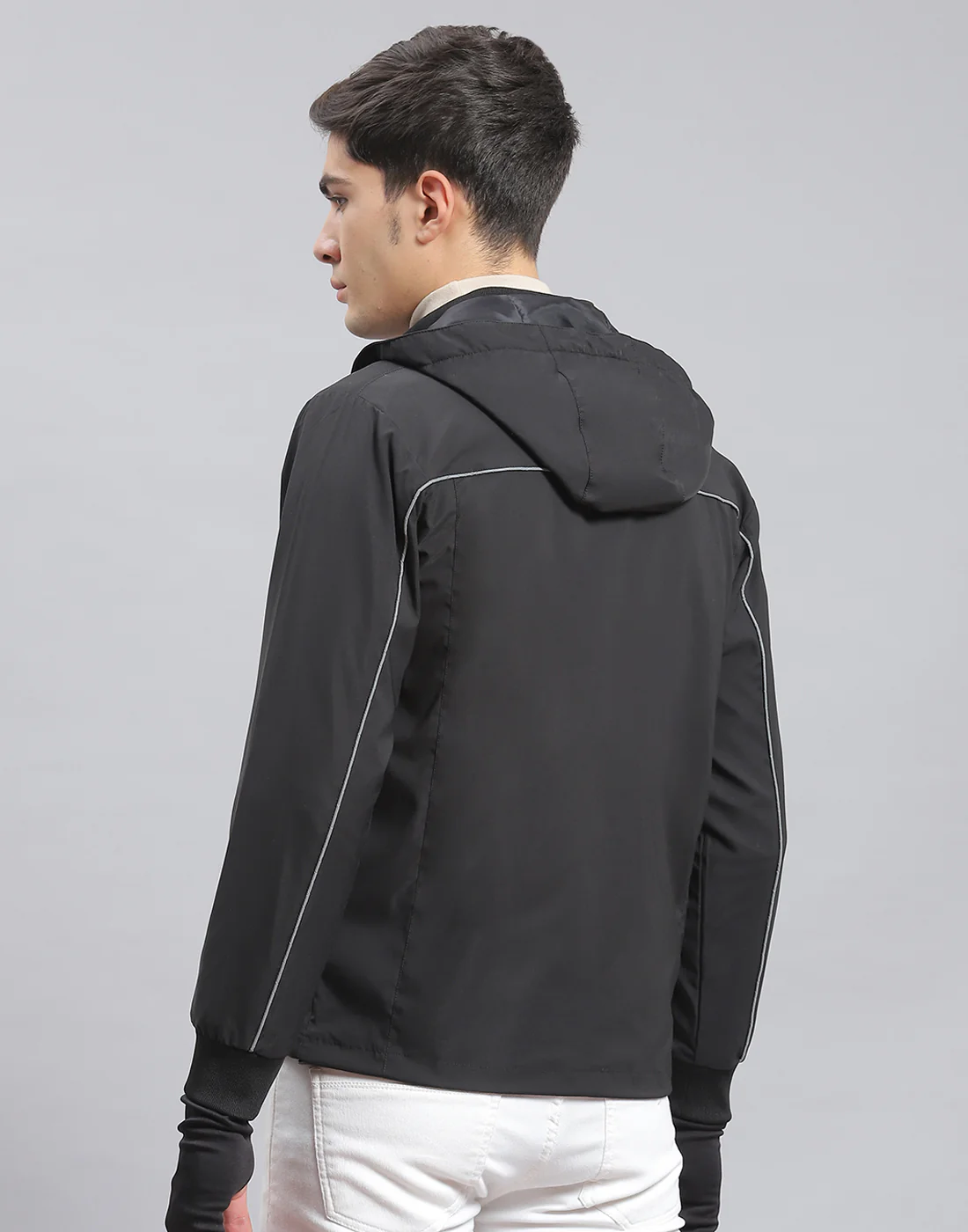 Men Black Solid Hooded Full Sleeve Jacket - Image 5