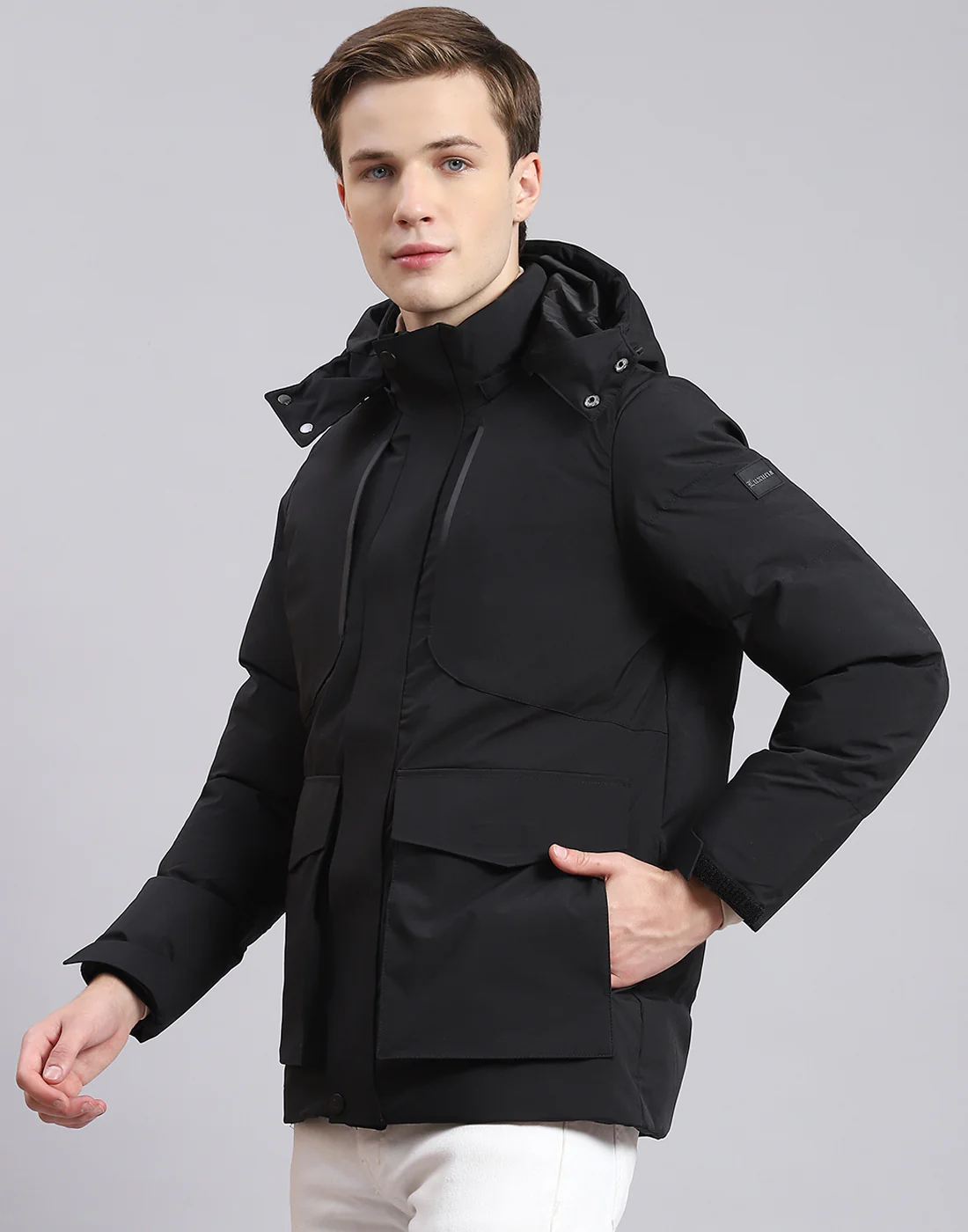 Men Black Solid Hooded Full Sleeve Jacket - Image 3