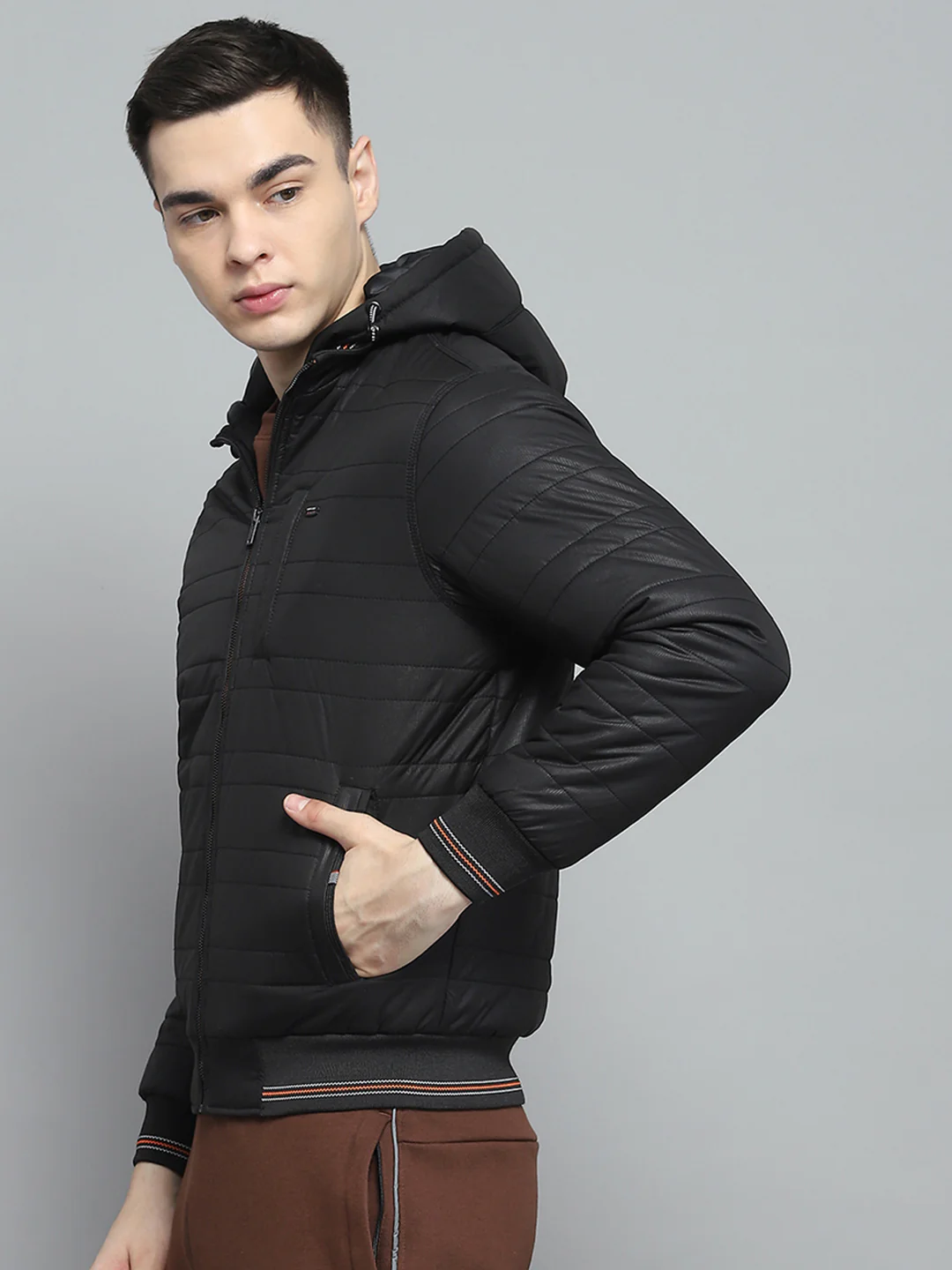 Men Black Solid Hooded Full Sleeve Jacket - Image 3