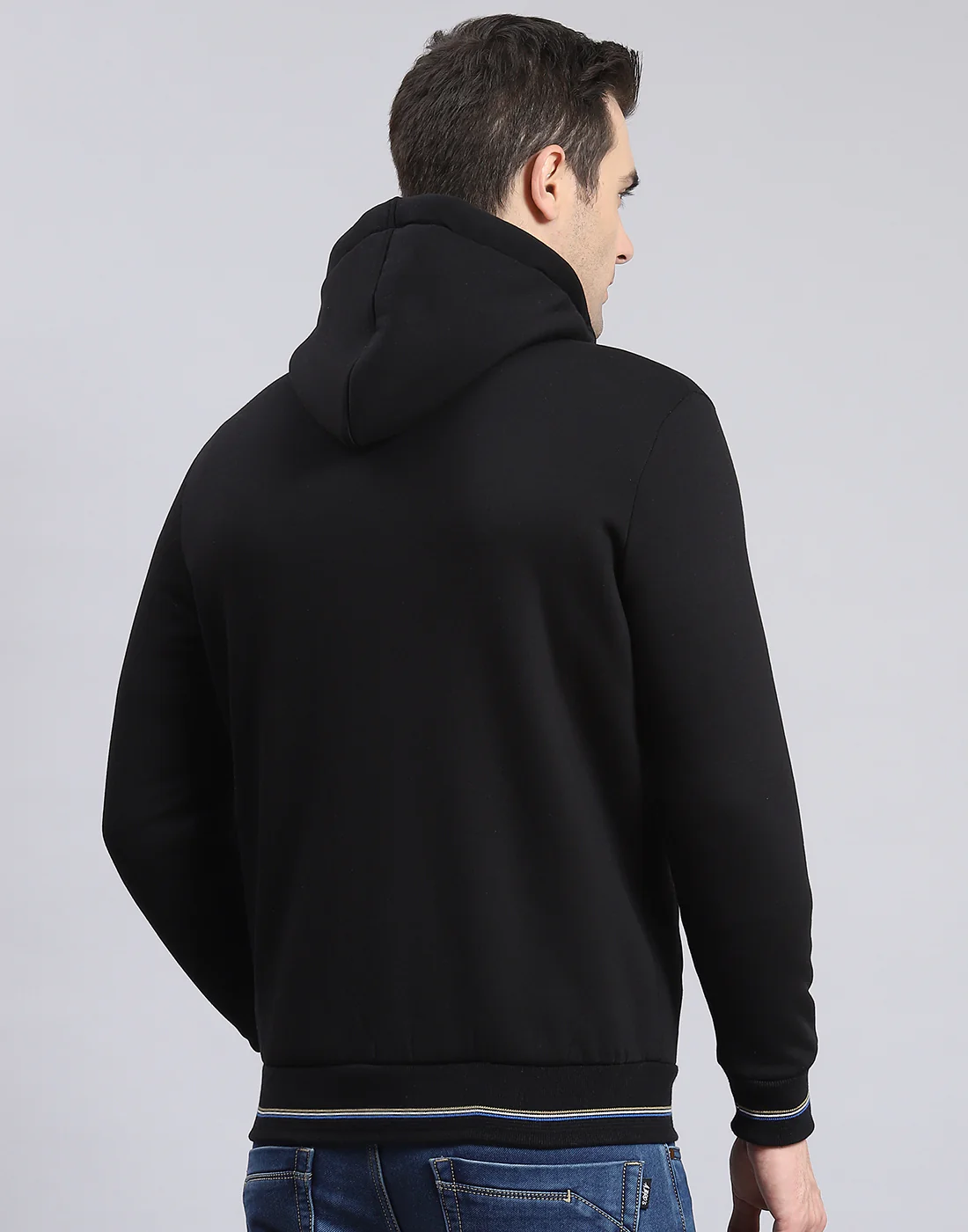 Men Black Solid Hooded Full Sleeve Sweatshirt - Image 6