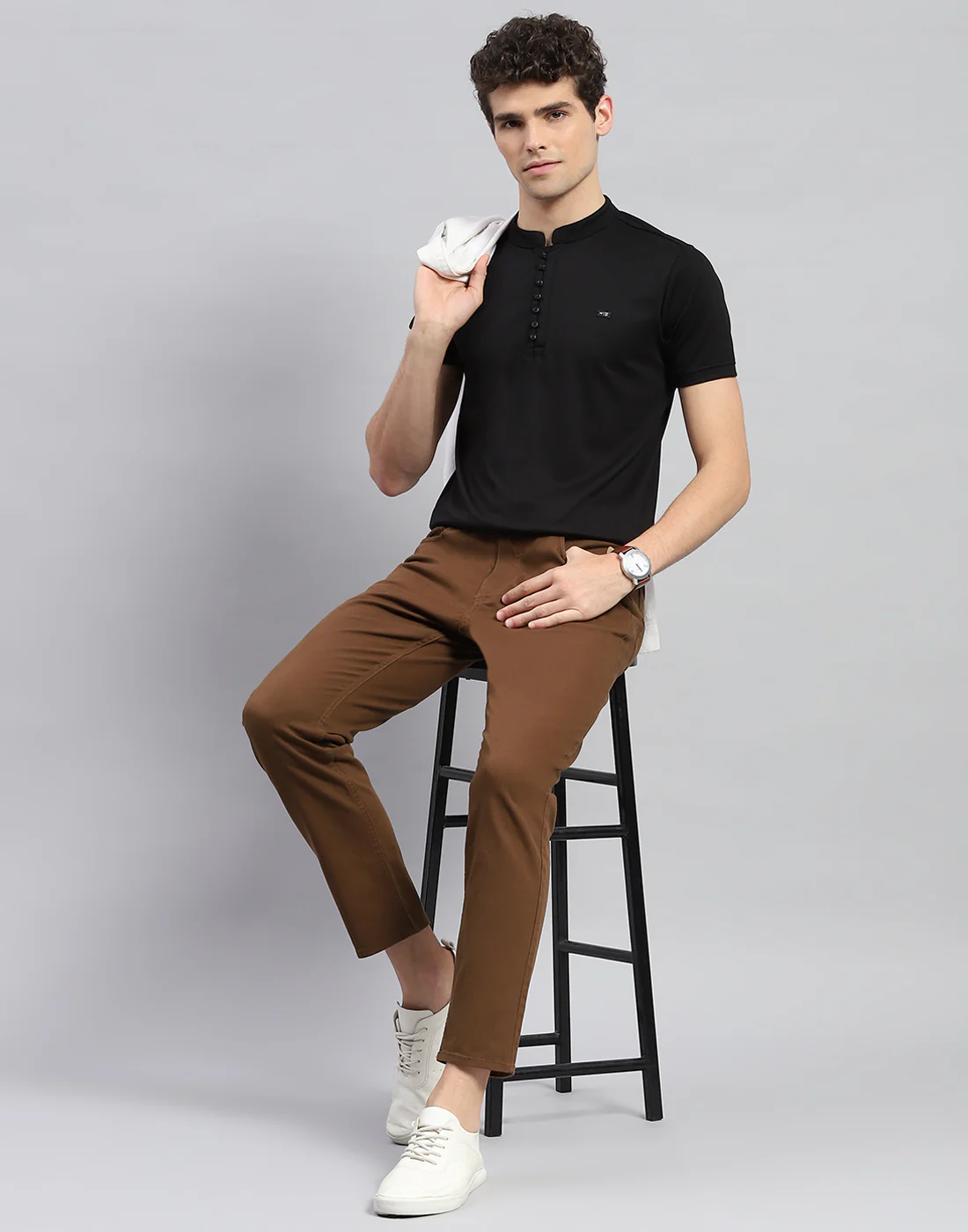 Men Black Solid  Mandarin Neck Half Sleeve T-Shirt - Image 2