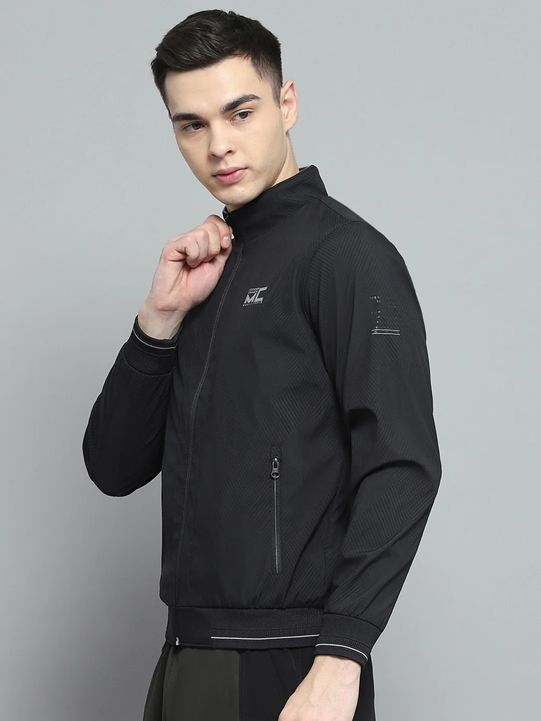 Men Black Solid Mock Neck Full Sleeve Jacket - Image 3