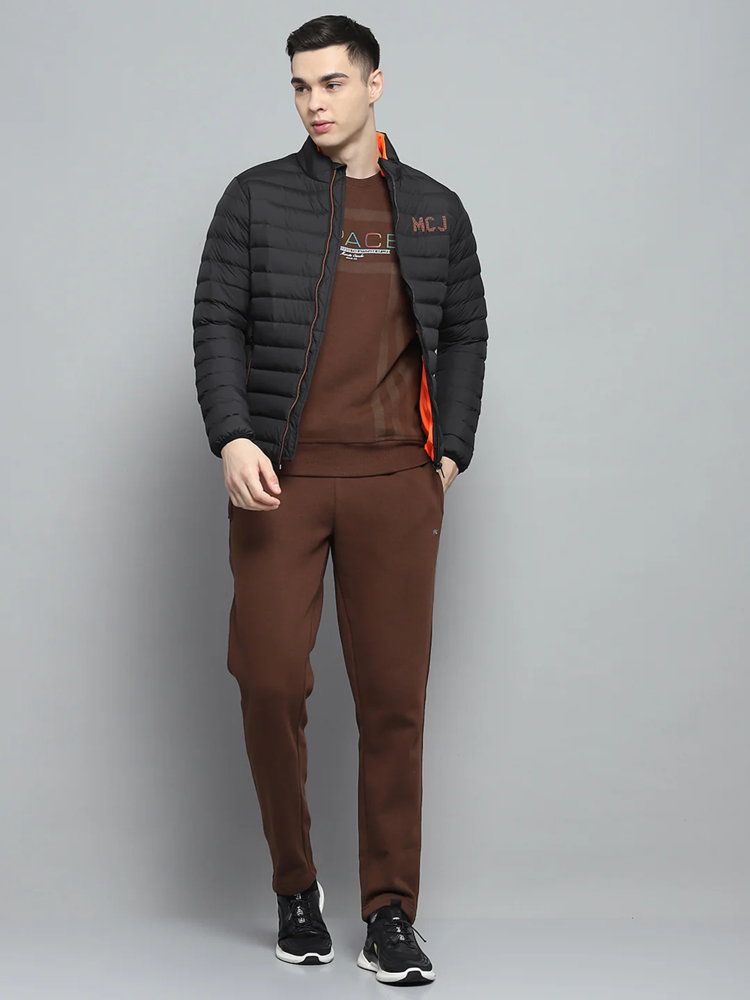 Men Black Solid Mock Neck Full Sleeve Jacket - Image 2