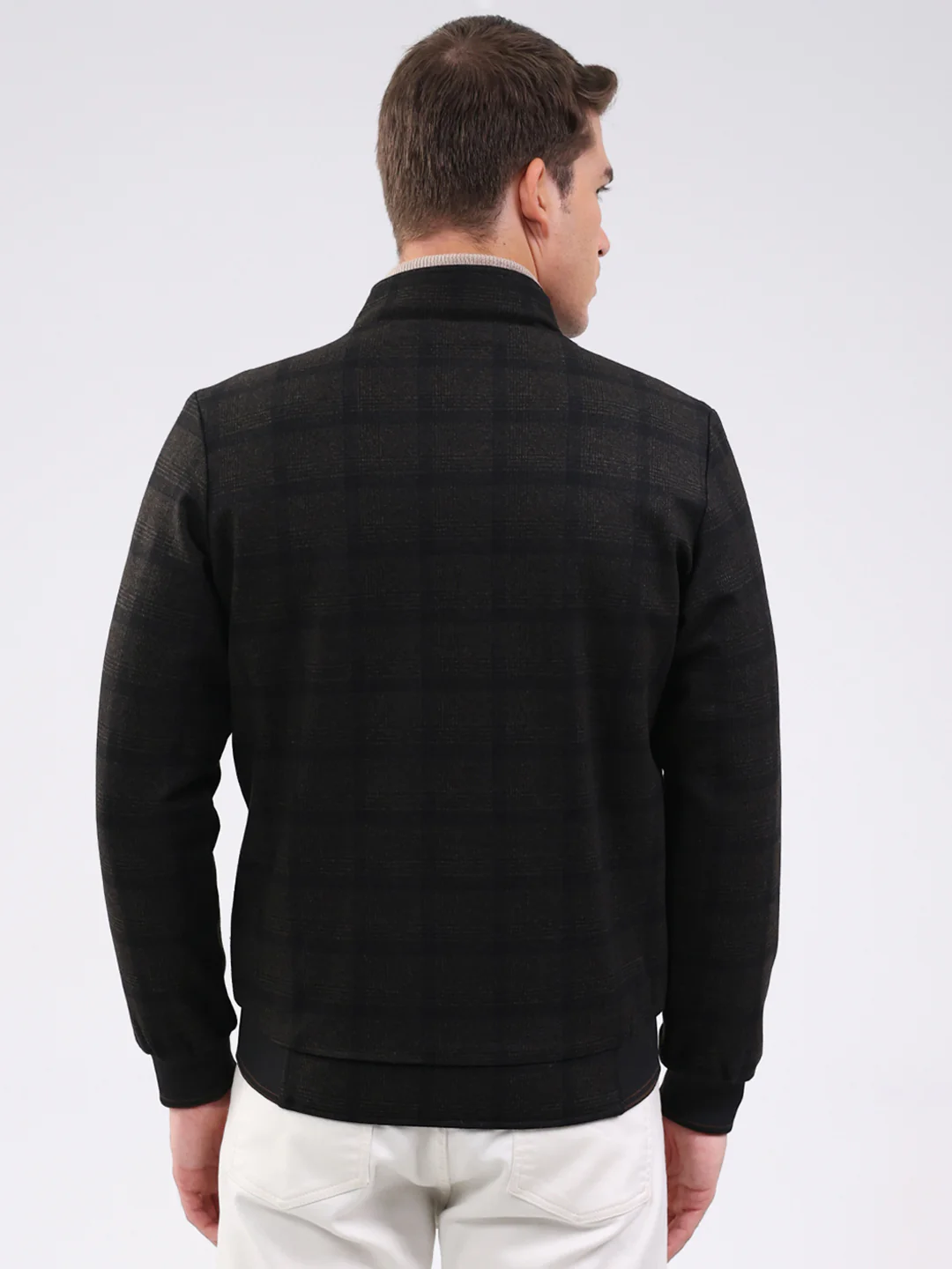 Men Black Solid Mock Neck Full Sleeve Jacket - Image 5