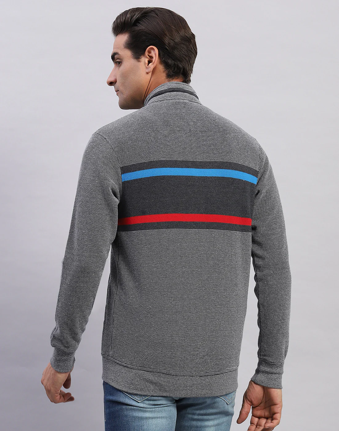 Men Black Solid Mock Neck Full Sleeve Sweatshirt - Image 5