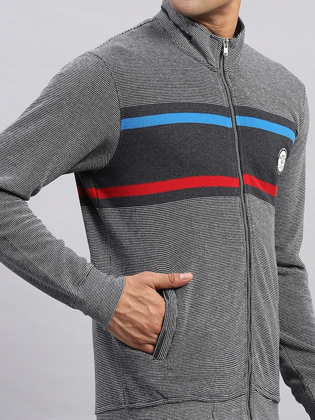 Men Black Solid Mock Neck Full Sleeve Sweatshirt - Image 7