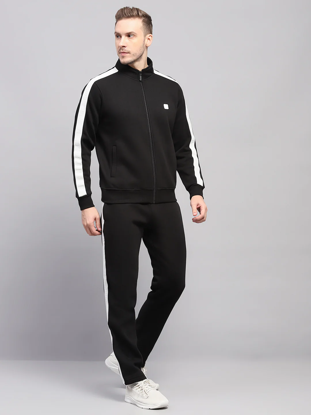 Rock.it Men Black Solid Mock Neck Full Sleeve Winter Tracksuit - Image 4