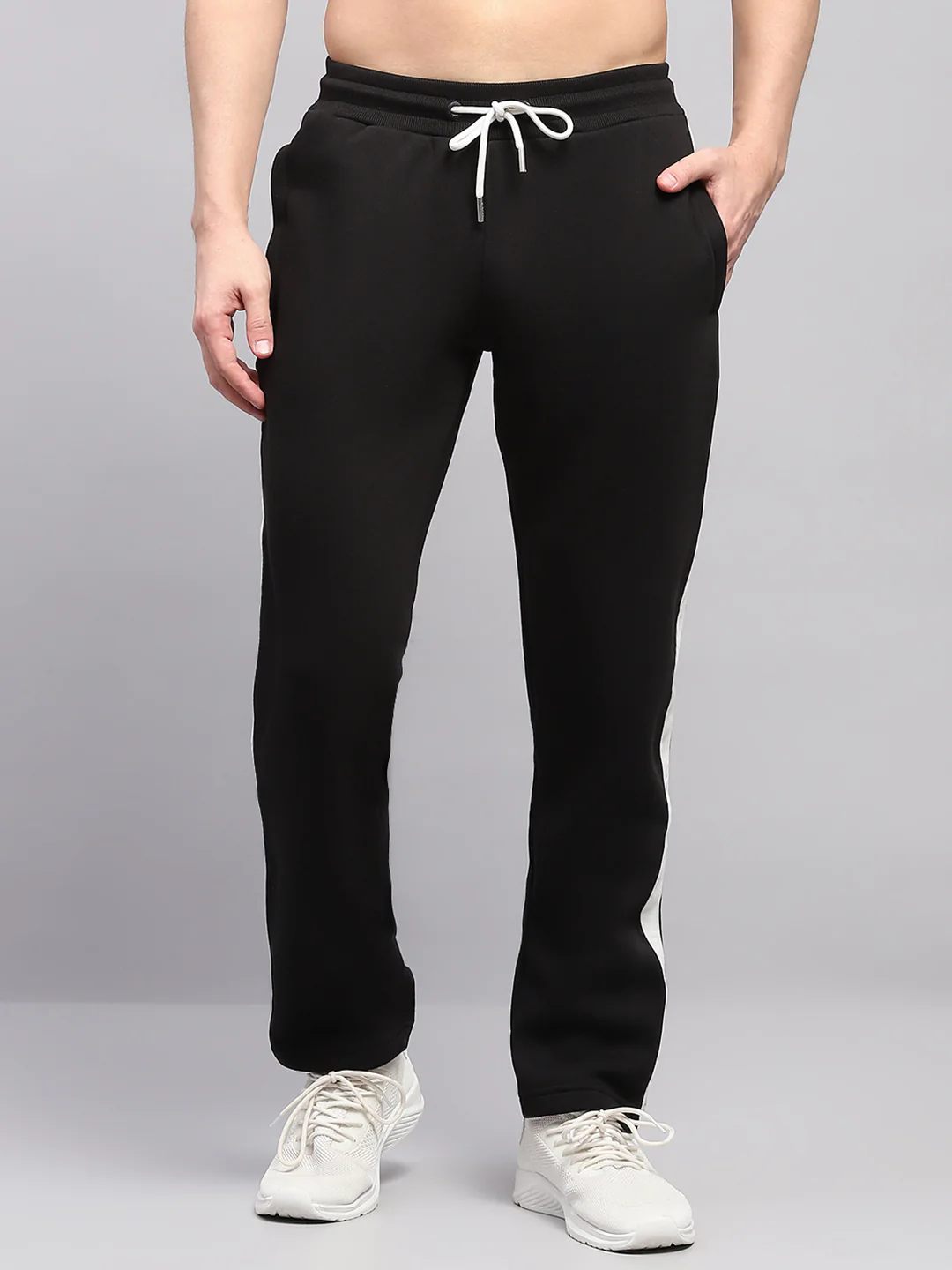 Rock.it Men Black Solid Mock Neck Full Sleeve Winter Tracksuit - Image 7