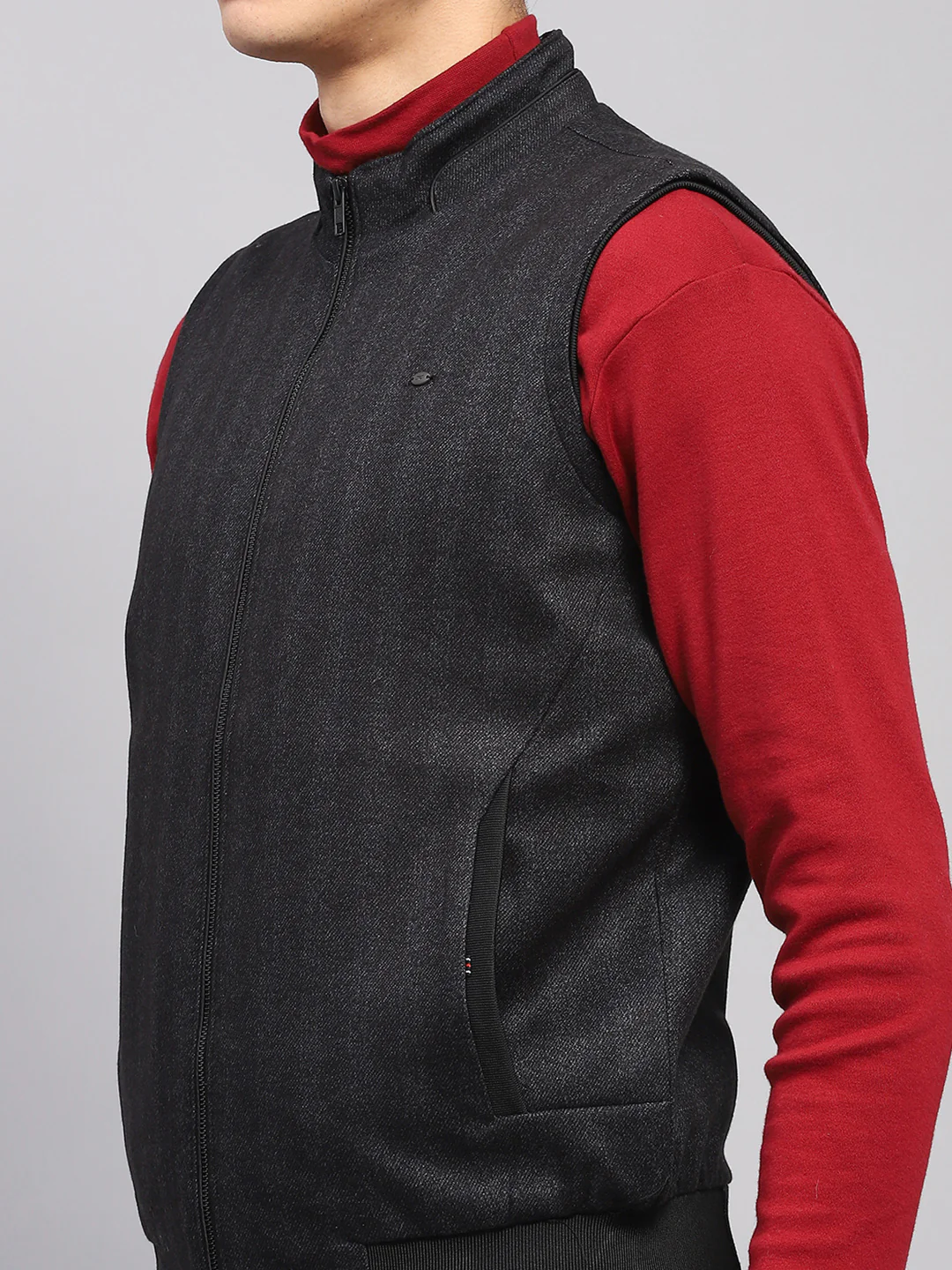 Men Black Solid Mock Neck Sleeveless Coat - Image 6