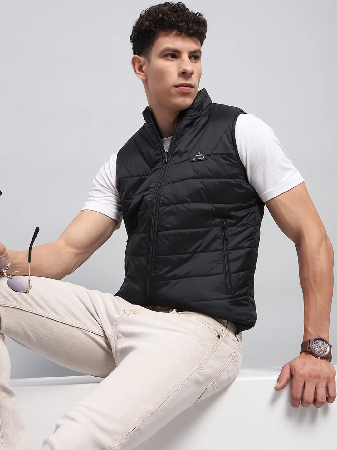 Rock.it Men Black Solid Mock Neck Sleeveless Jacket - Image 6