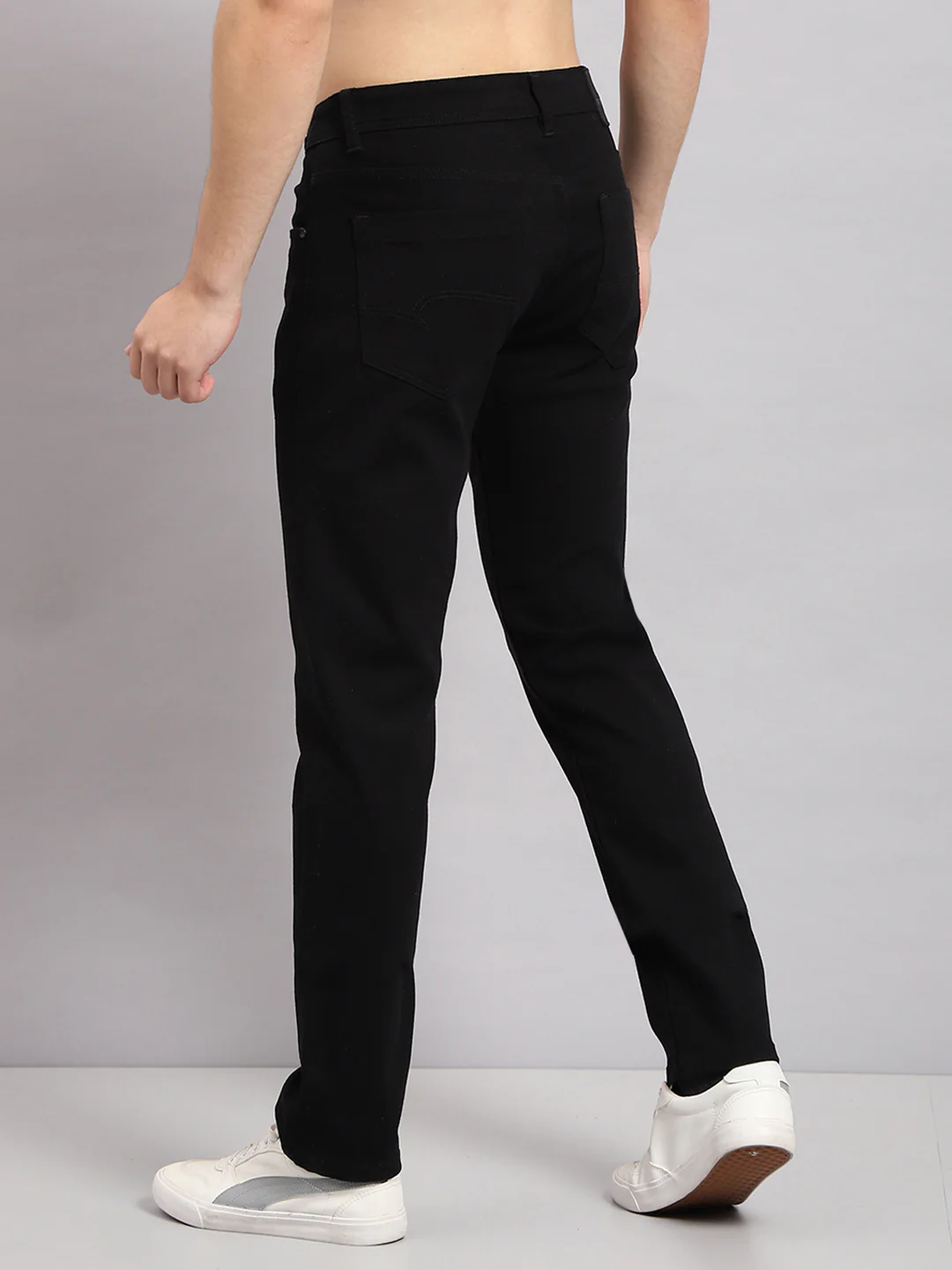 Men Black Solid Narrow Fit Denim - Image 5