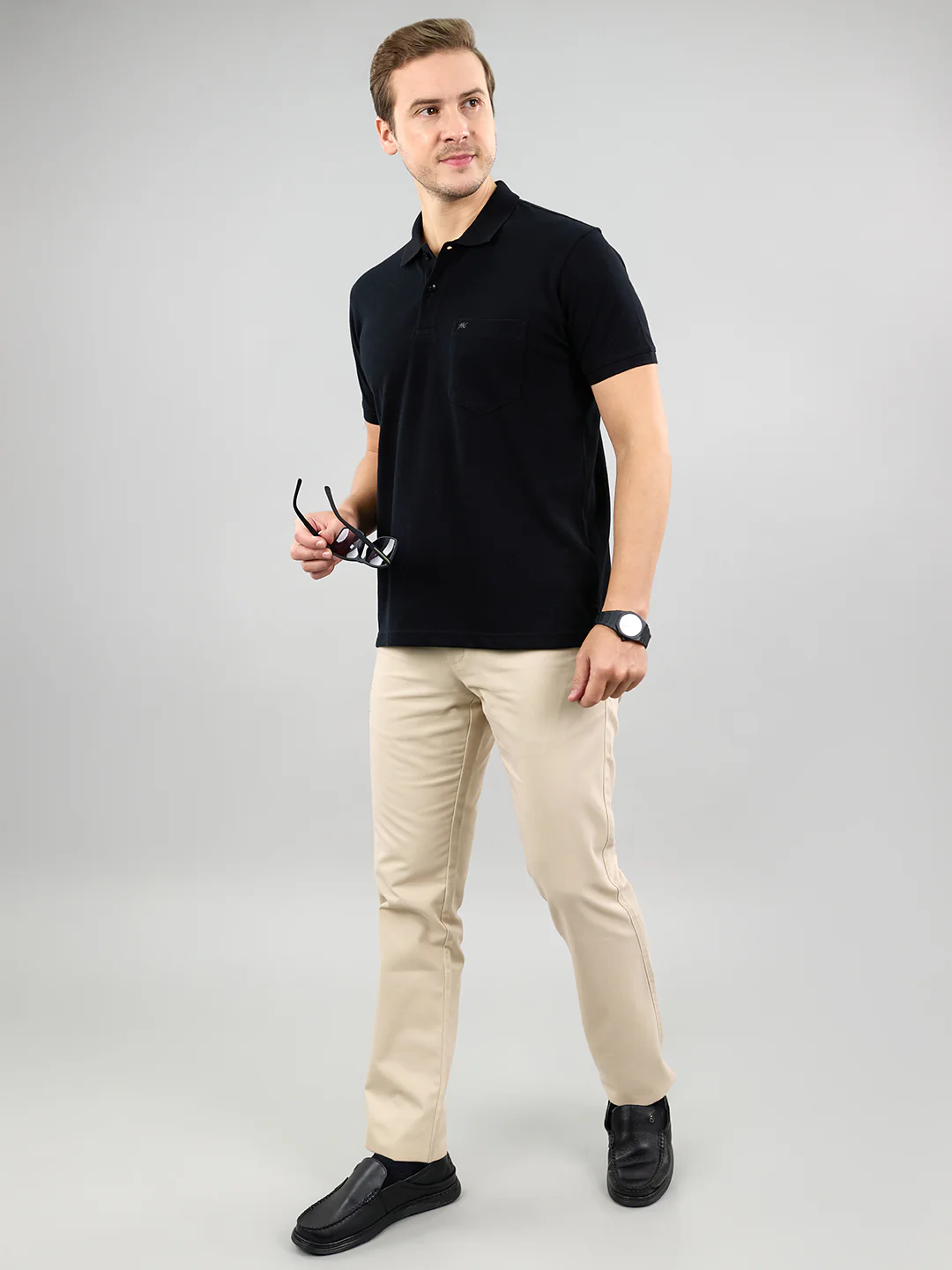 Men Black Solid Polo Collar Half Sleeve T-Shirt - Image 6