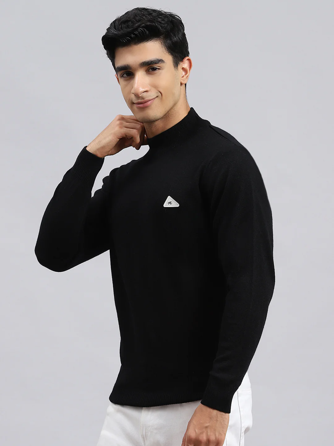 Men Black Solid Pullover - Image 4