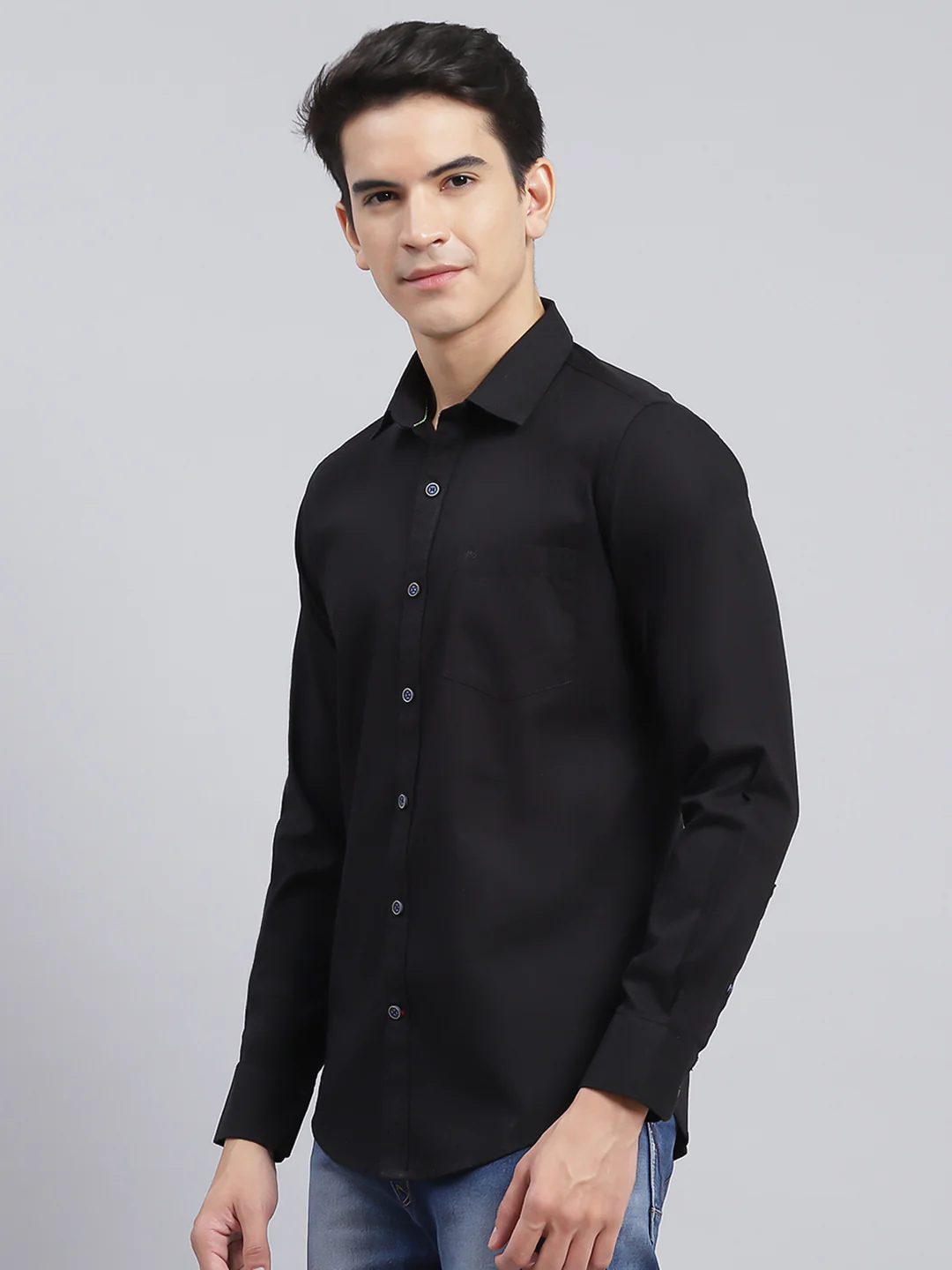 Men Black Solid Pure Cotton Shirt - Image 4