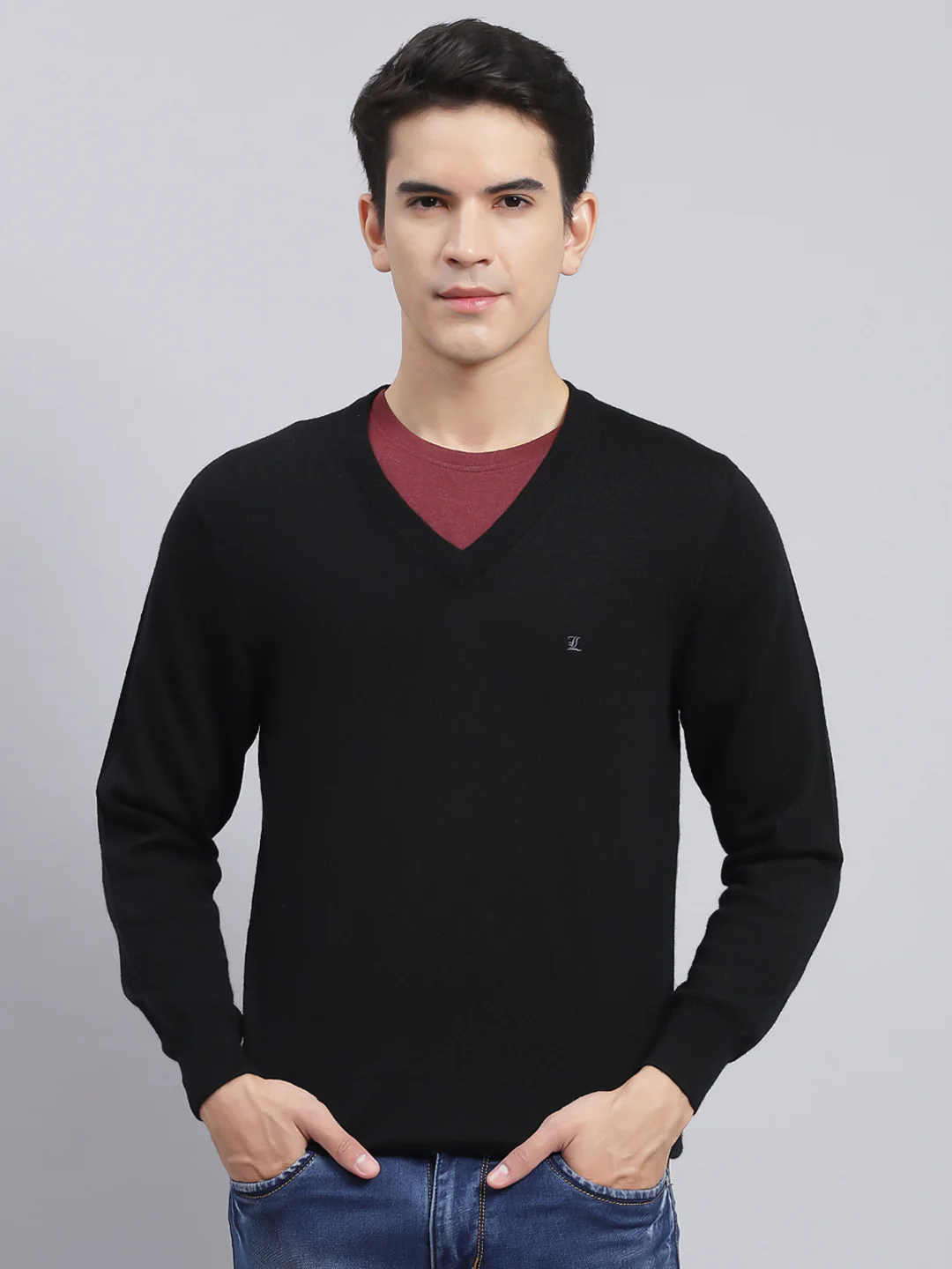 Men Black Solid Pure wool Pullover - Image 2