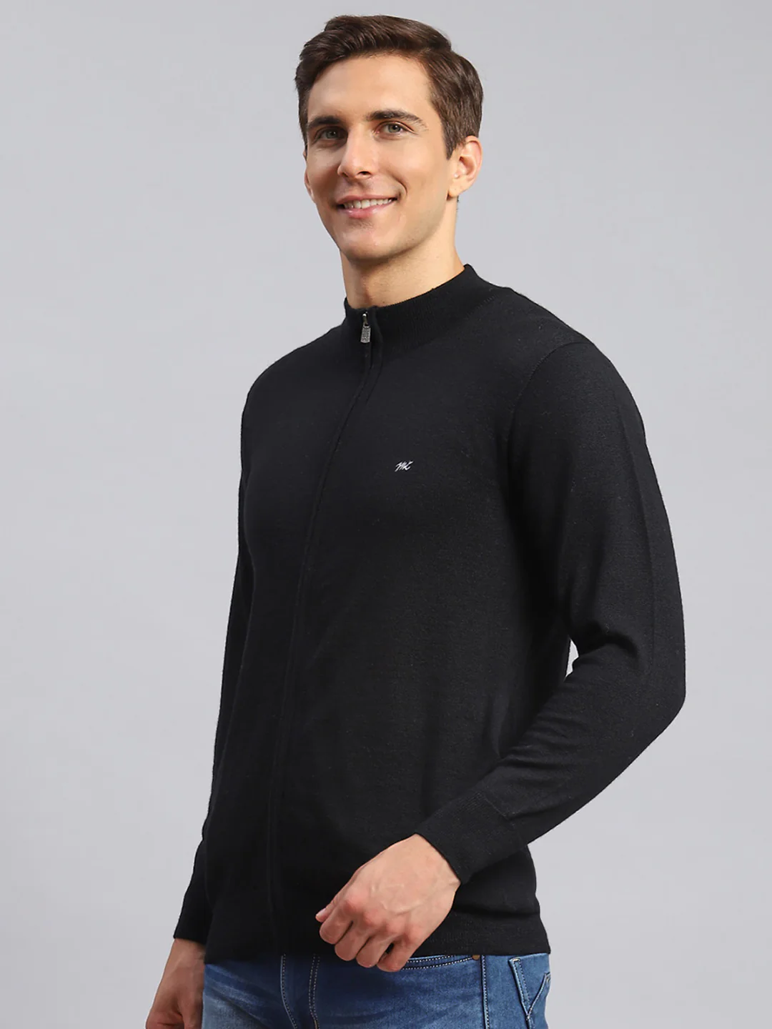 Men Black Solid Pure wool Pullover - Image 4