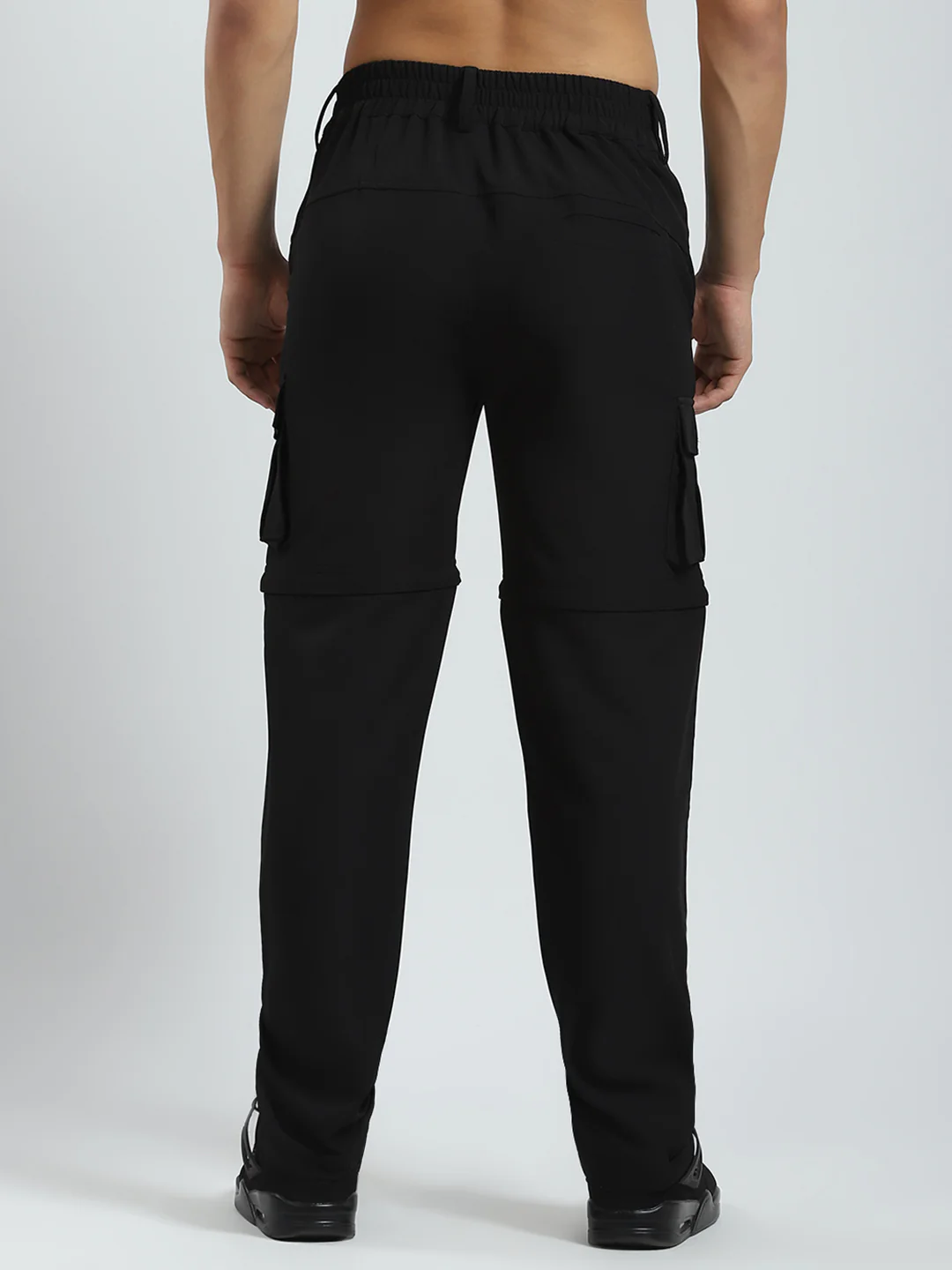 Rock.it Men Black Solid Regular Fit Cargo - Image 5