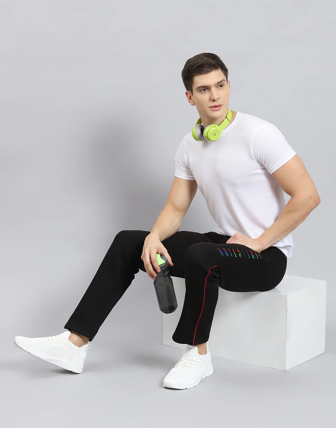 Men Black Solid Regular Fit Winter Lower - Image 6