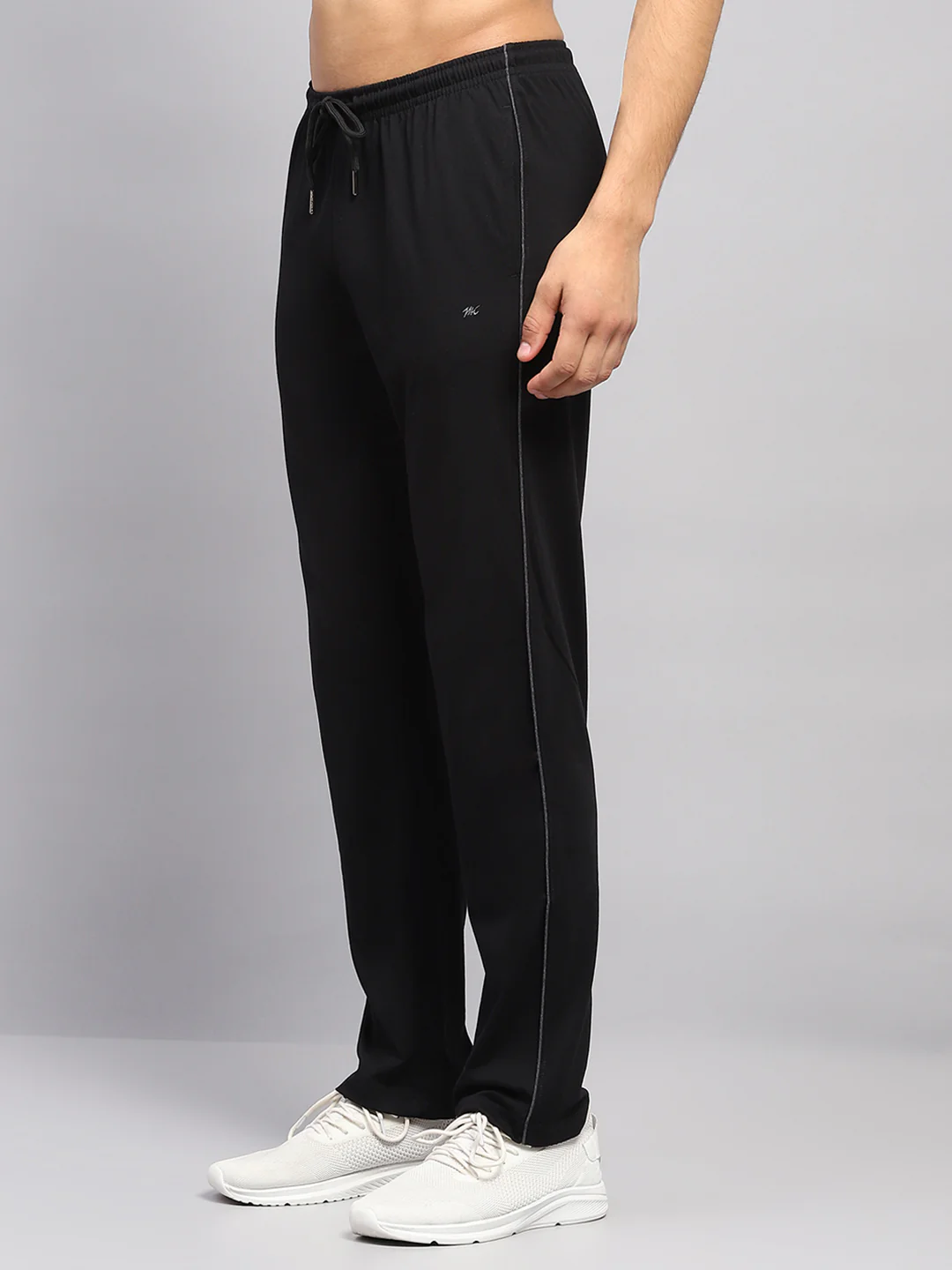 Men Black Solid Regular Fit Lower - Image 3