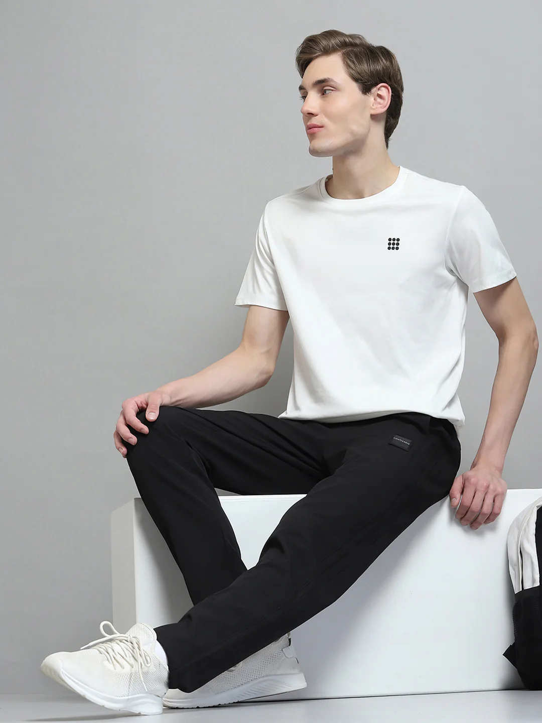 Men Black Solid Regular Fit Lower - Image 2