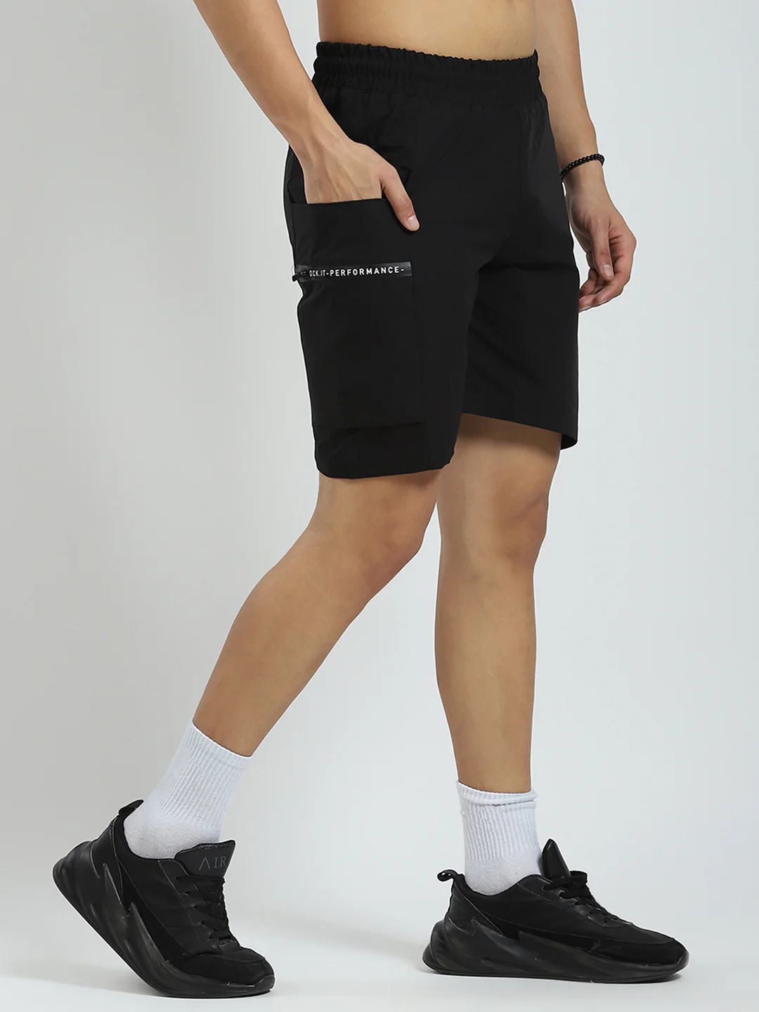 Rock.it Men Black Solid Regular Fit Short - Image 4