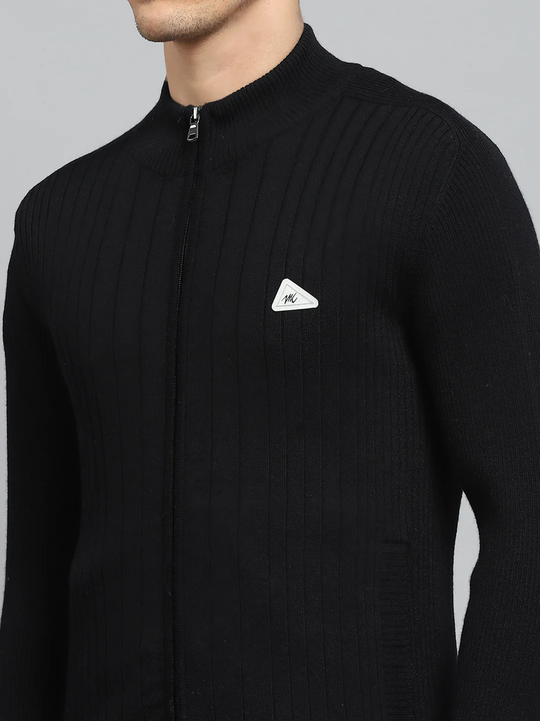 Men Black Solid Round Neck Full Sleeve Pullover - Image 6